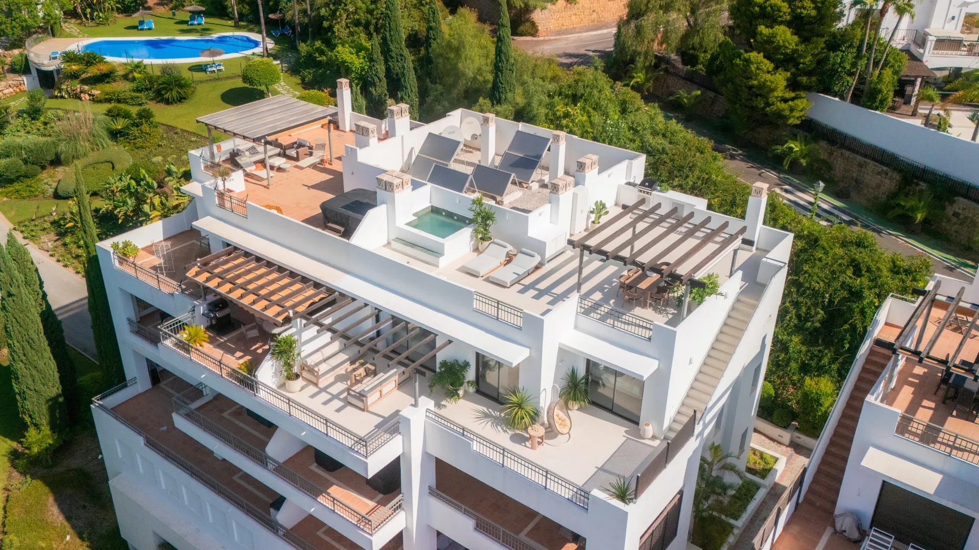 Comprar atico duplex de 3 dormitorios en La Quinta