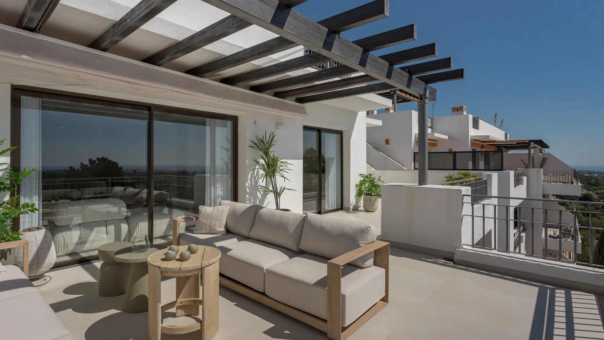 For sale duplex penthouse with 3 bedrooms in La Quinta