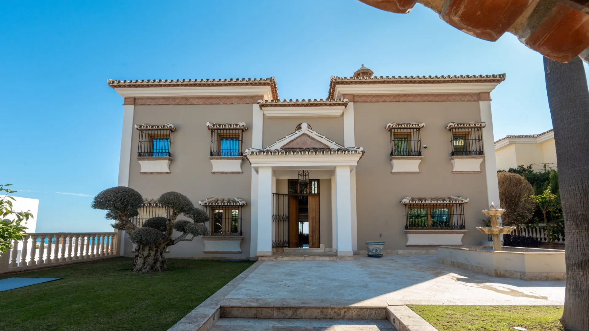 Cala de Mijas villa for sale