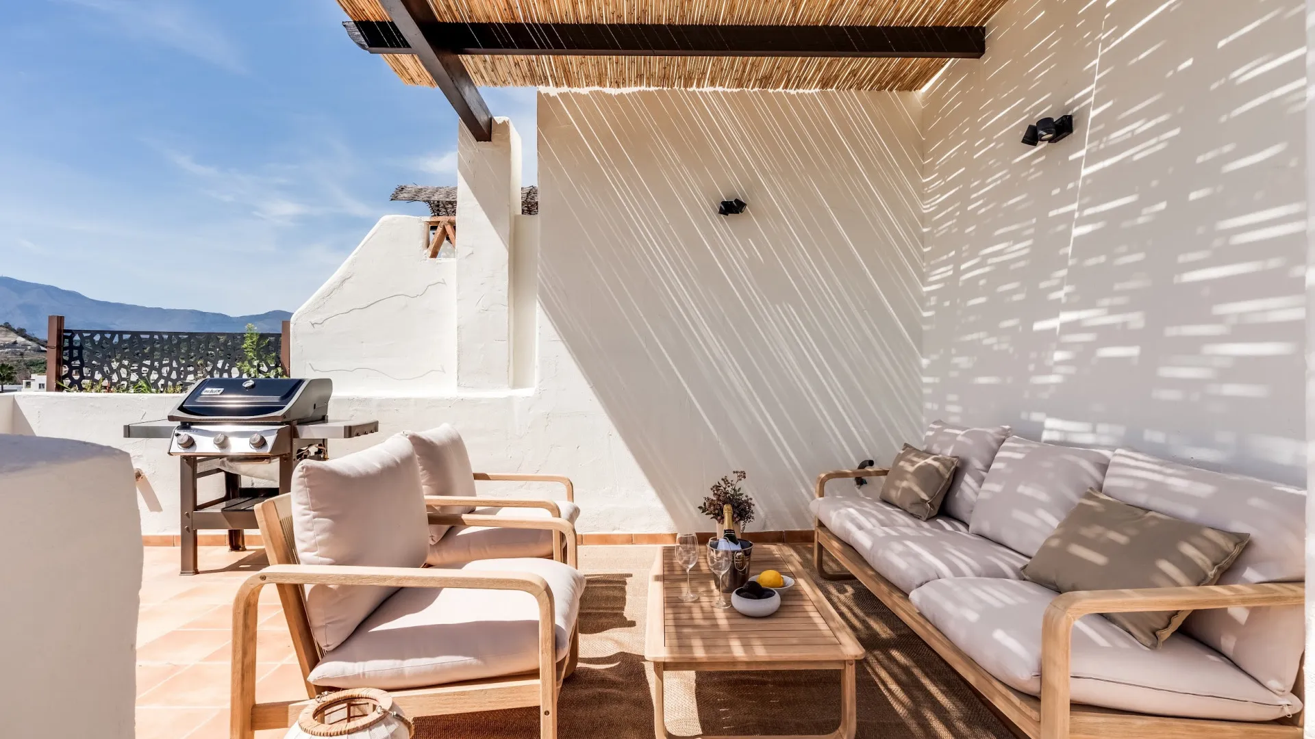 Se vende atico duplex en Estepona