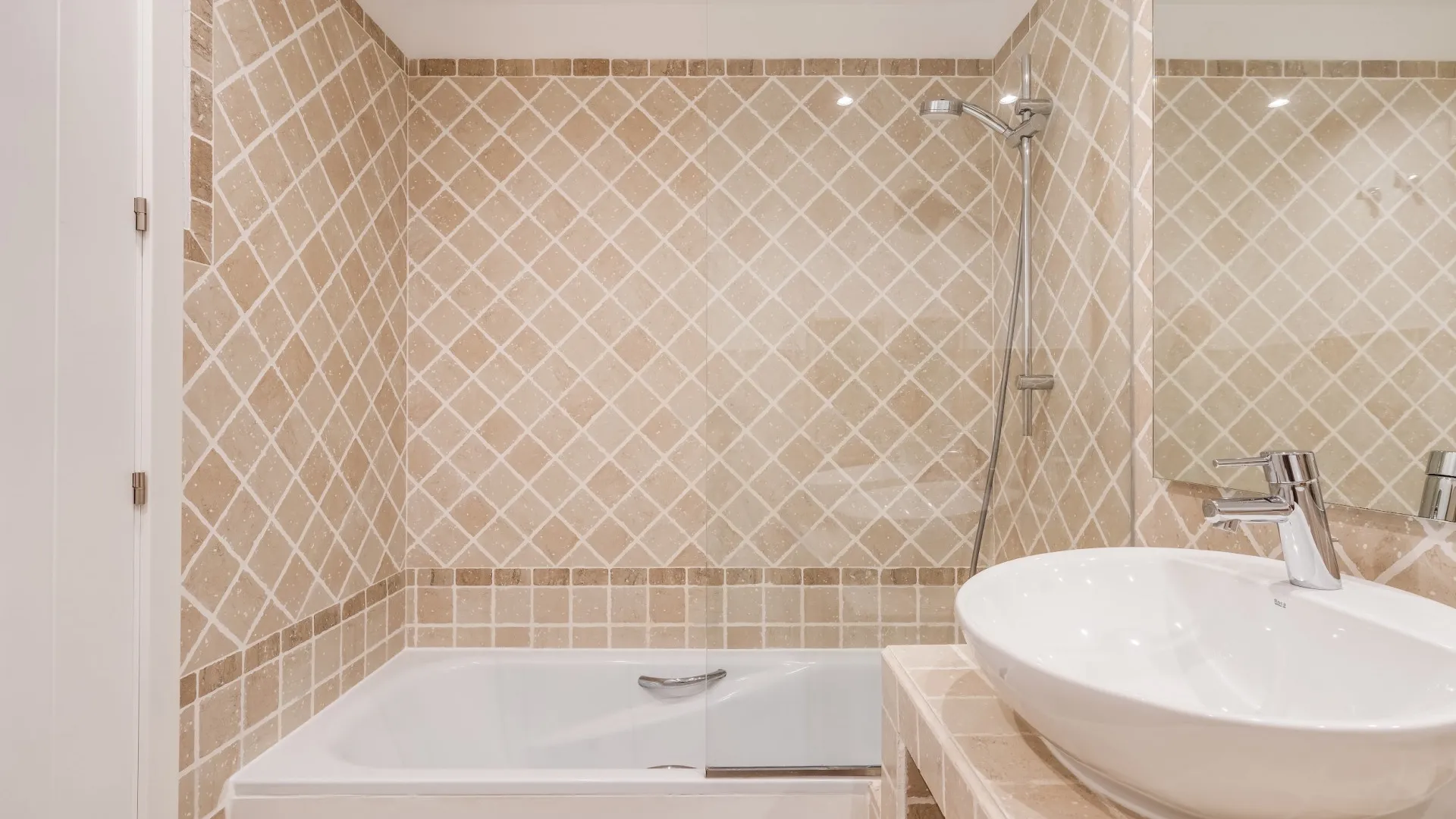 Se vende atico duplex en Estepona