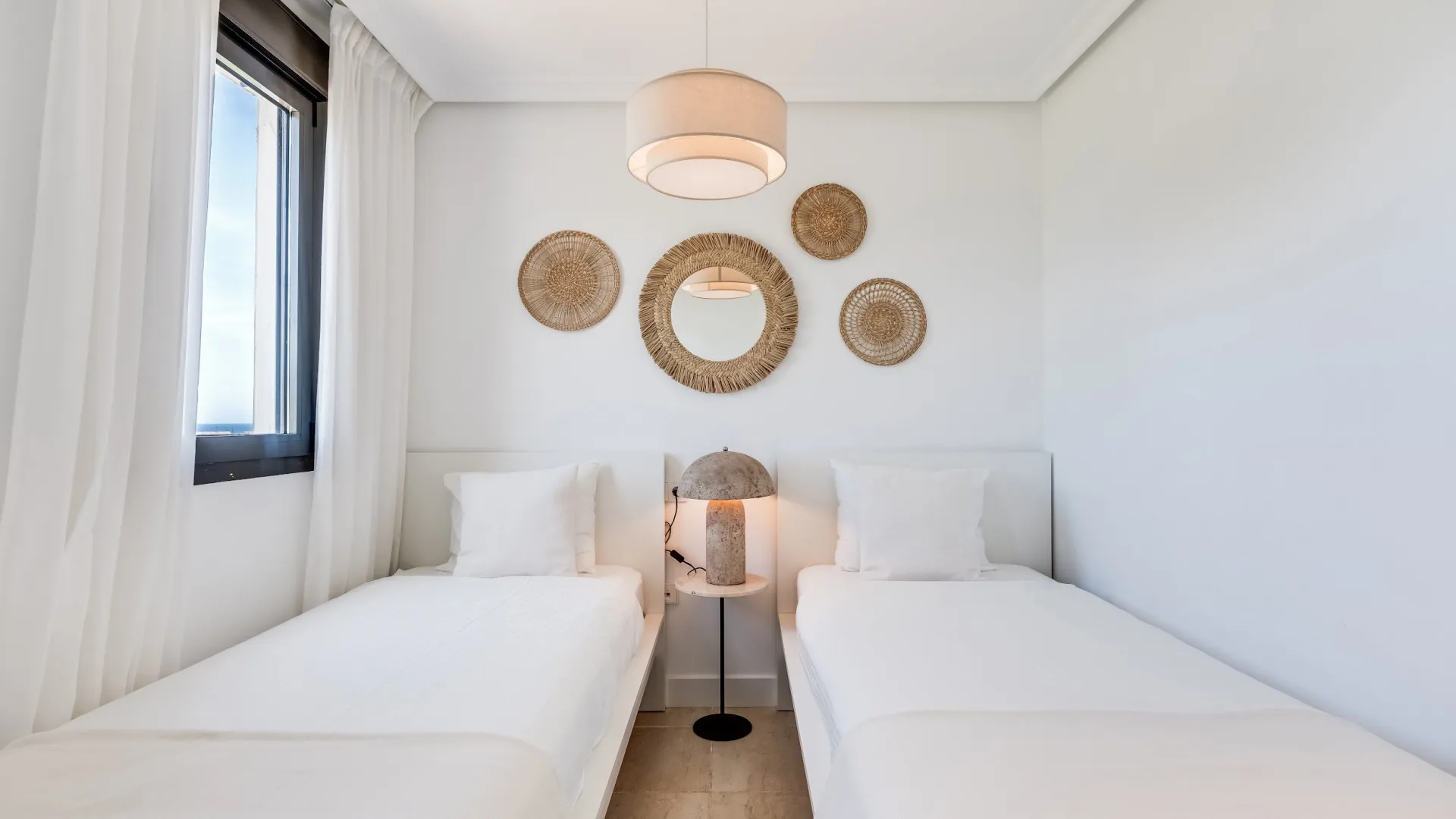 Se vende atico duplex en Estepona