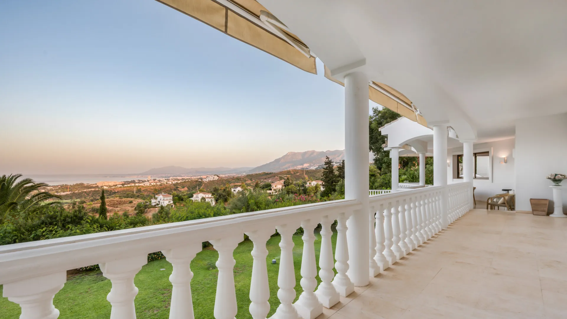 5 bedrooms villa for sale in El Rosario