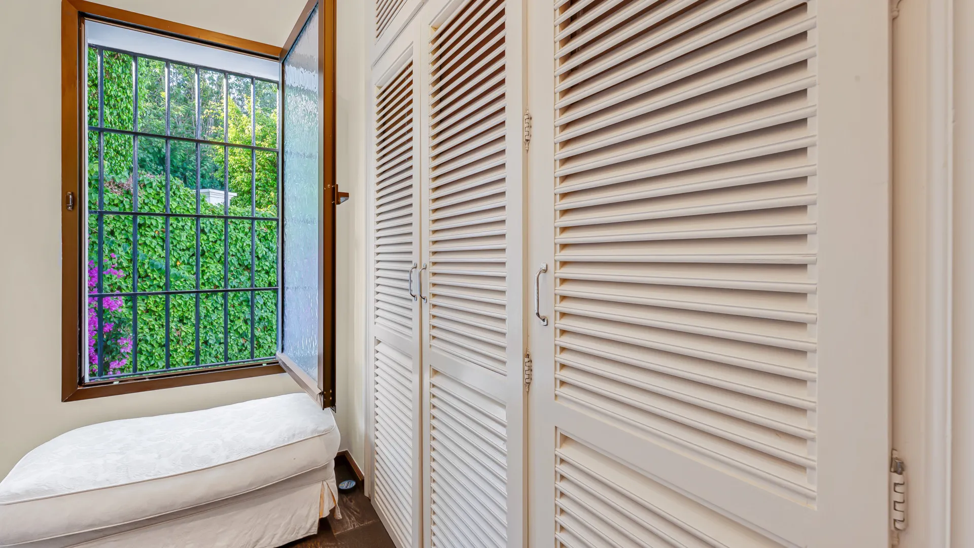 5 bedrooms villa for sale in El Rosario