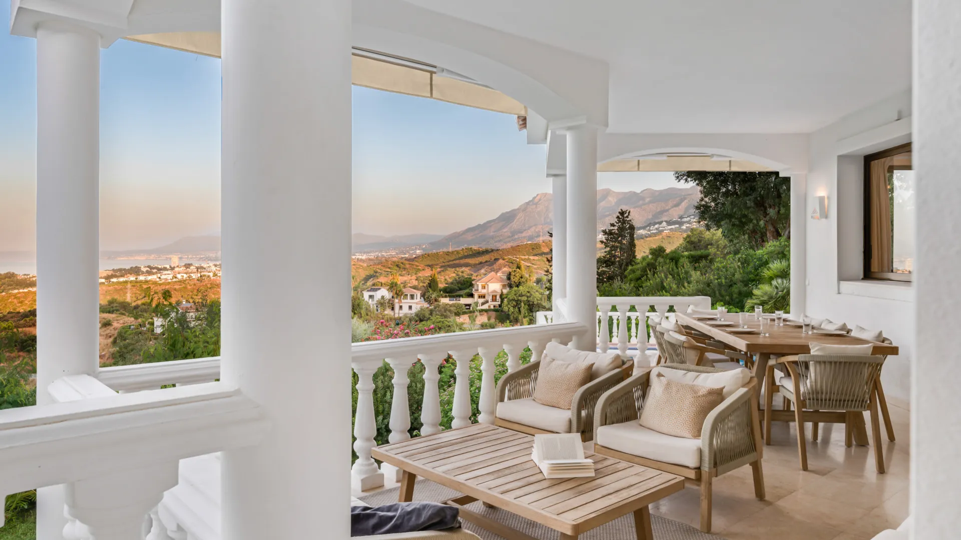 5 bedrooms villa for sale in El Rosario