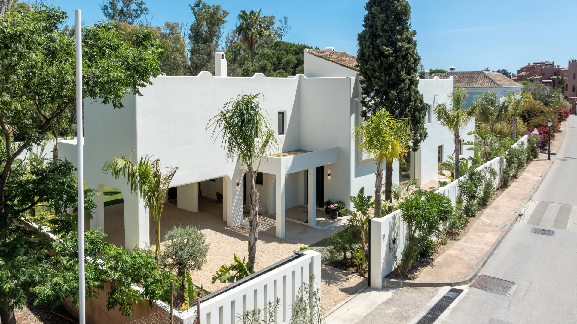 5 bedrooms Casasola villa for sale
