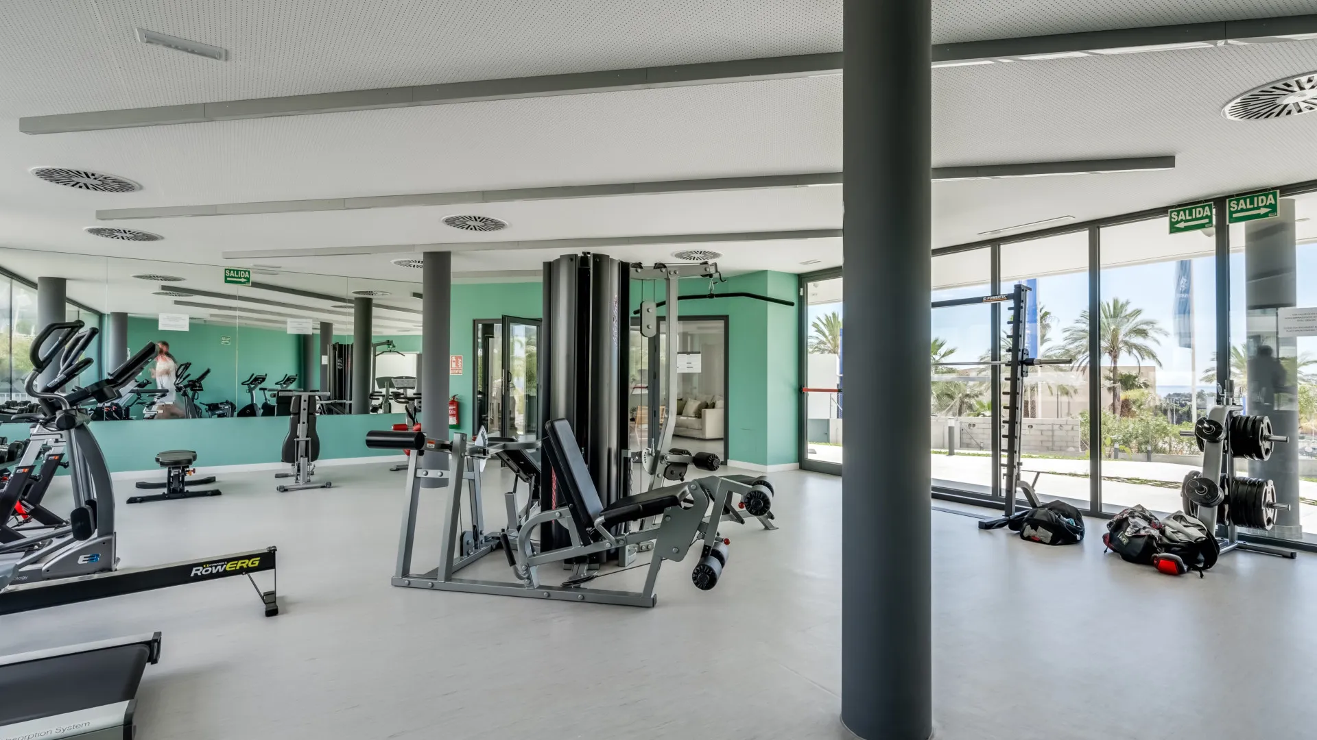 Estepona, apartamento de 2 dormitorios en venta