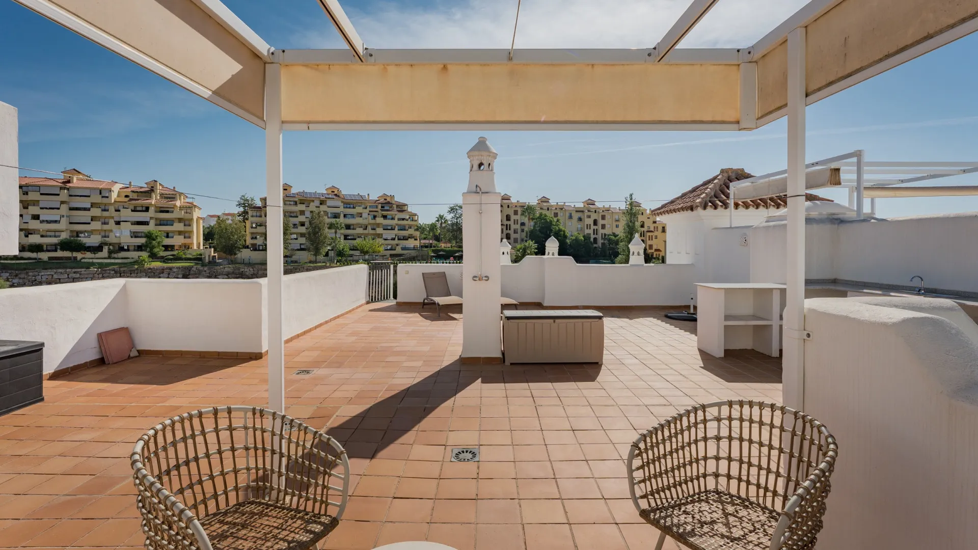 For sale 2 bedrooms duplex penthouse in Estepona
