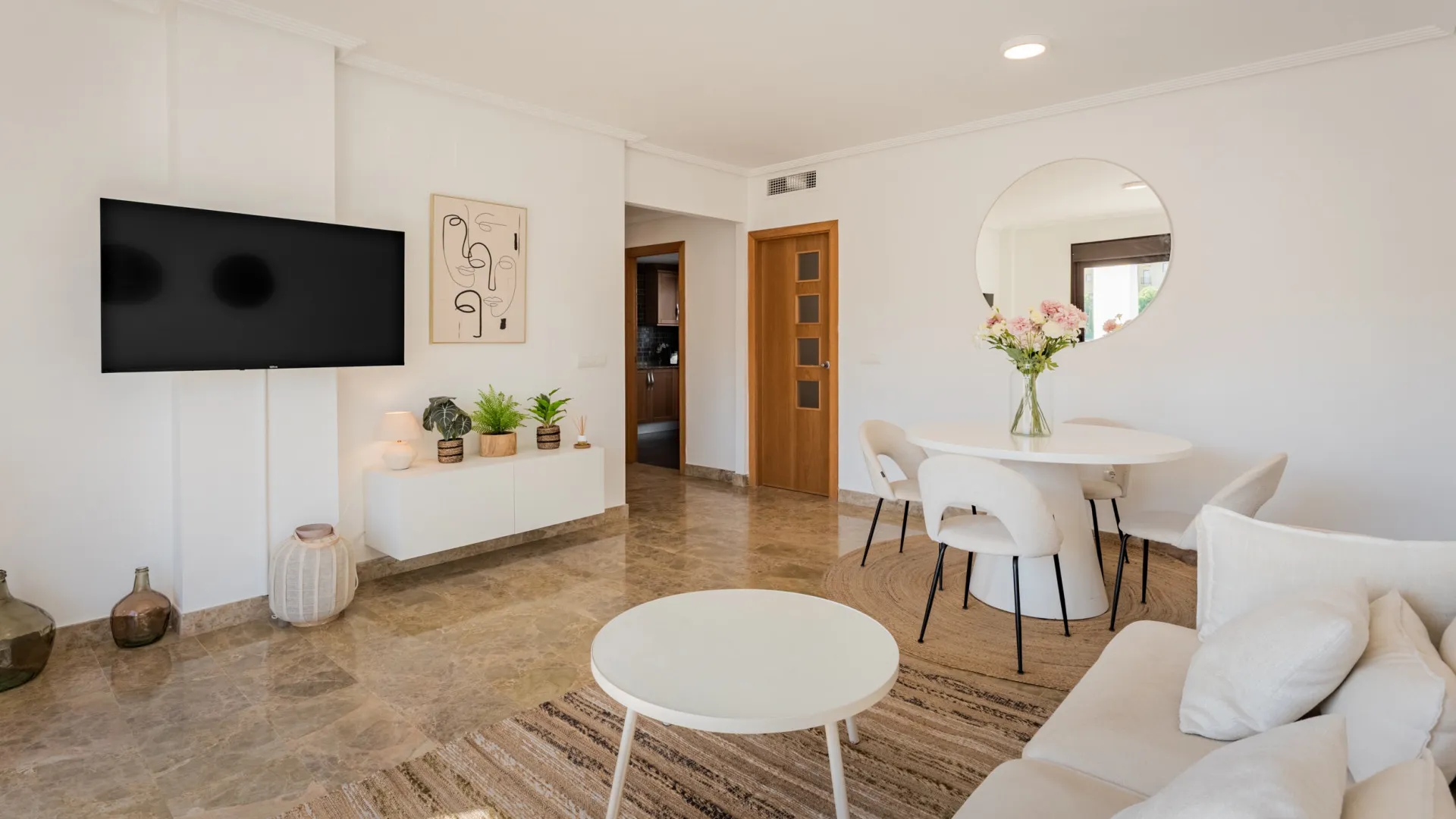 For sale 2 bedrooms duplex penthouse in Estepona