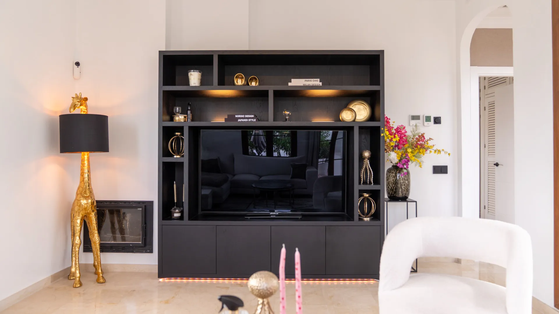 Estepona 4 bedrooms villa for sale