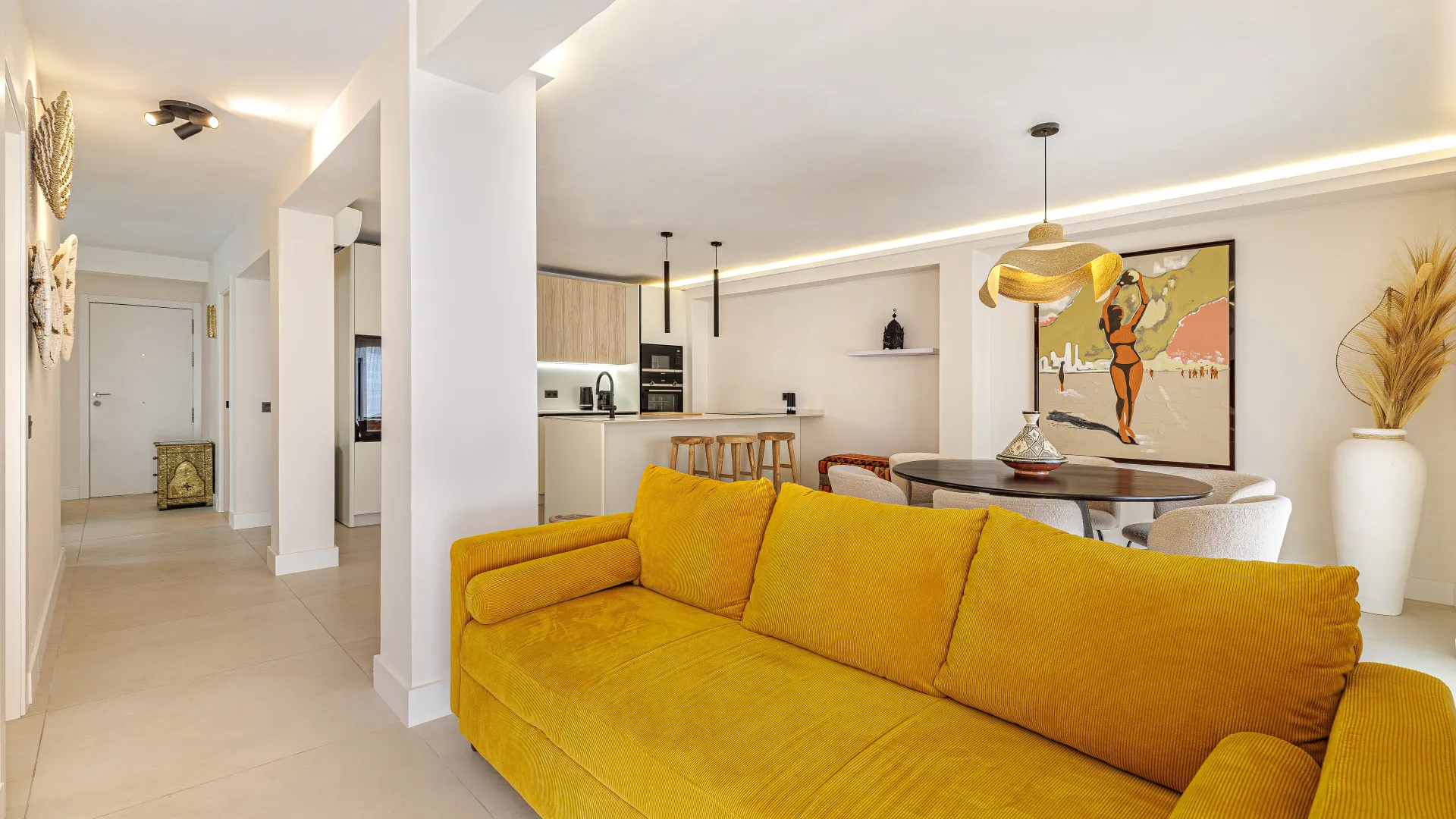 3 bedrooms apartment in Casco antiguo for sale