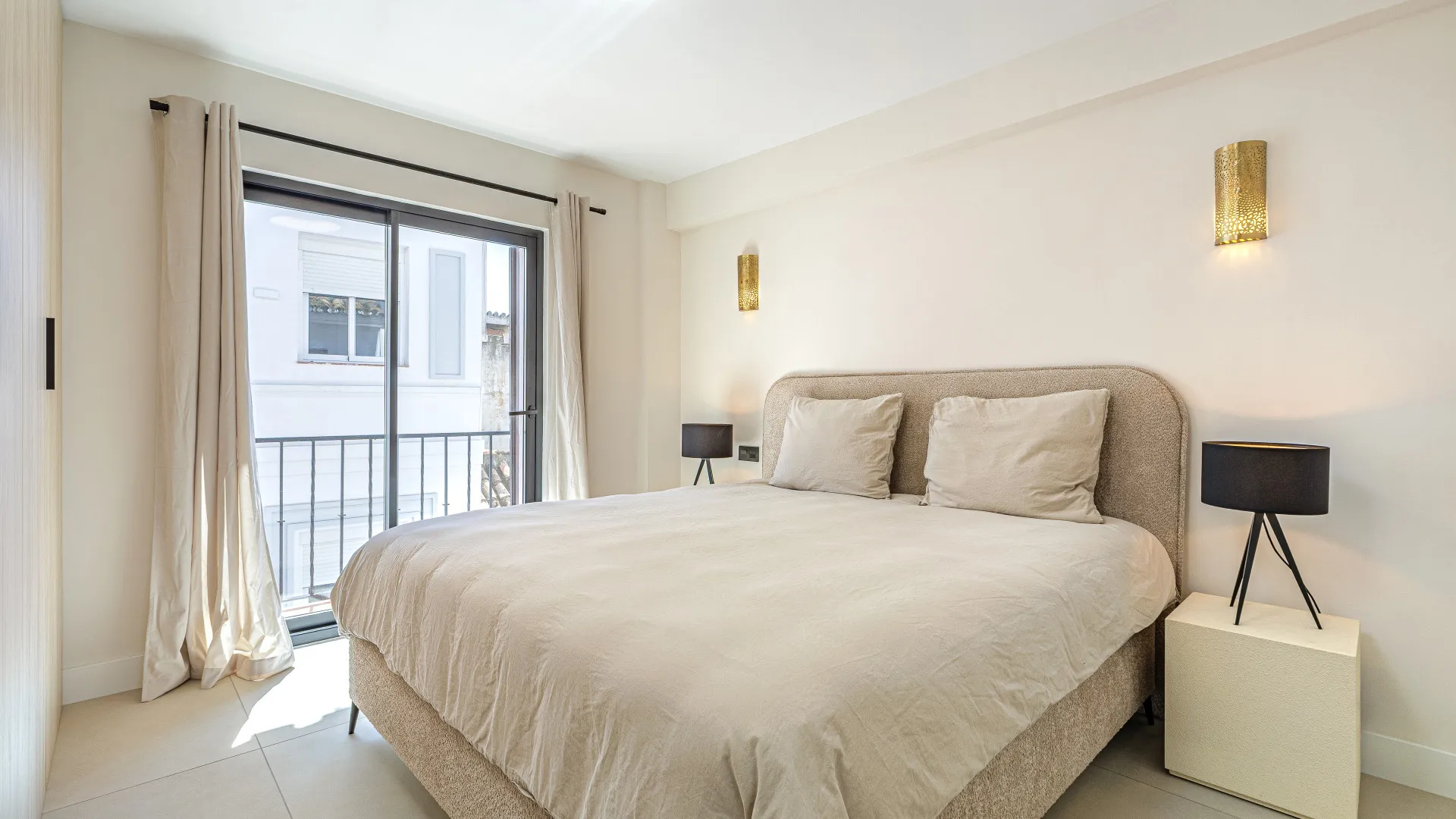 3 bedrooms apartment in Casco antiguo for sale