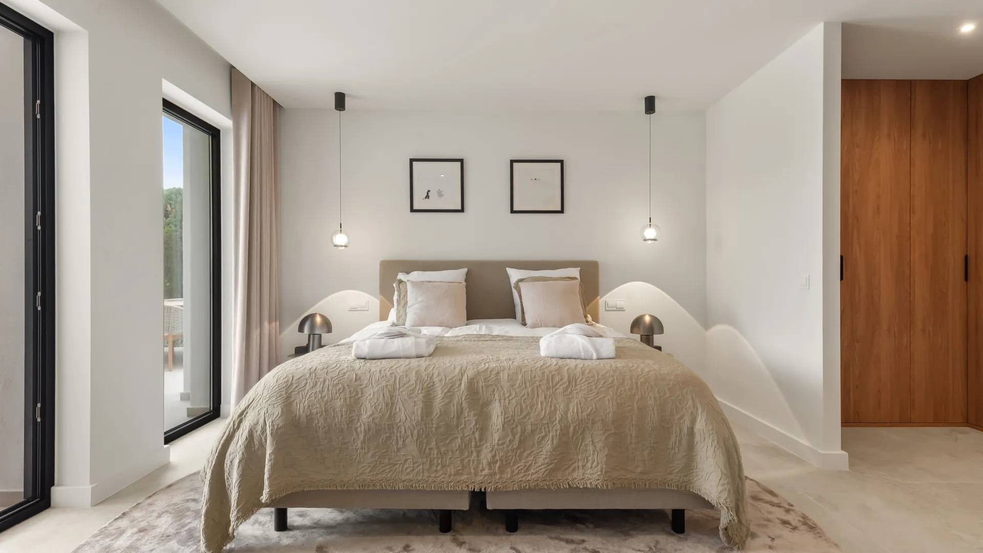 Los Naranjos Hill Club 4 bedrooms villa for sale