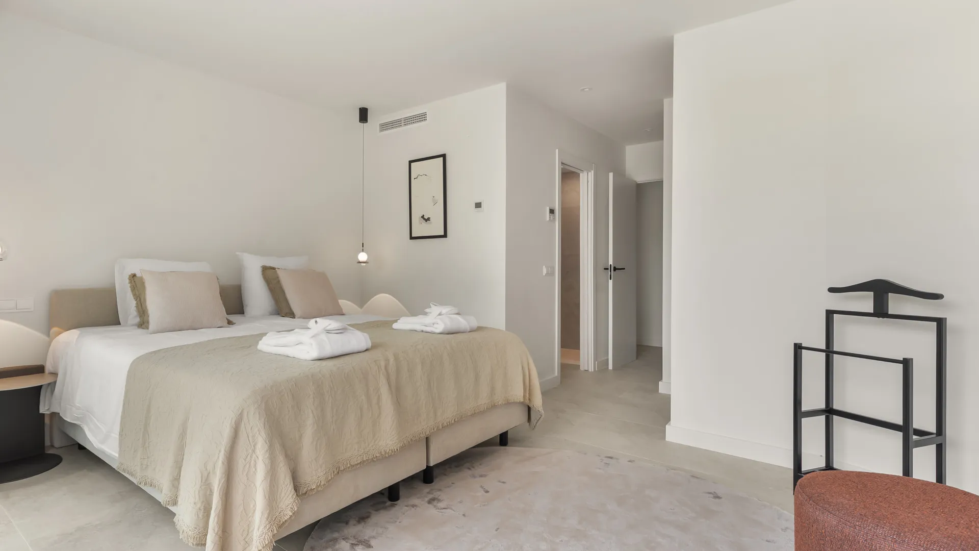 Los Naranjos Hill Club 4 bedrooms villa for sale