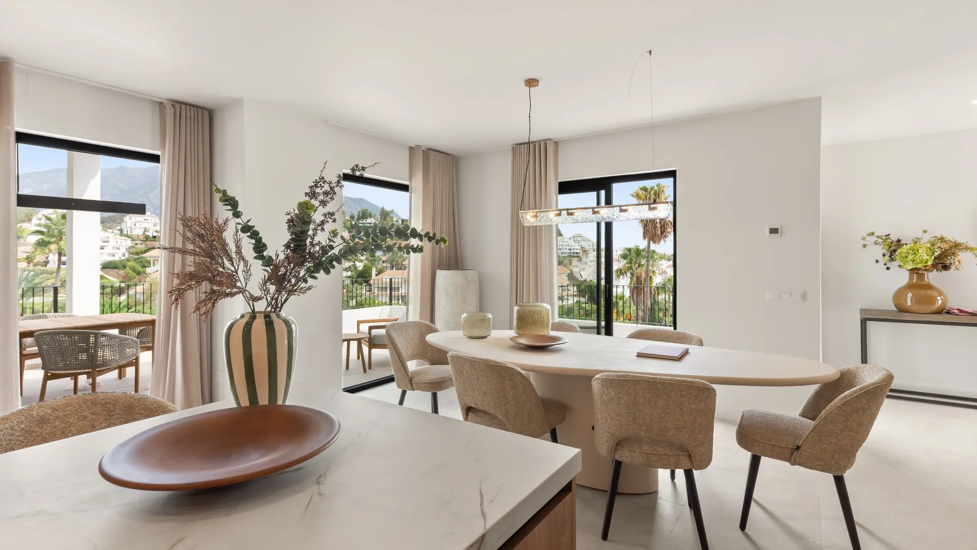 Los Naranjos Hill Club 4 bedrooms villa for sale