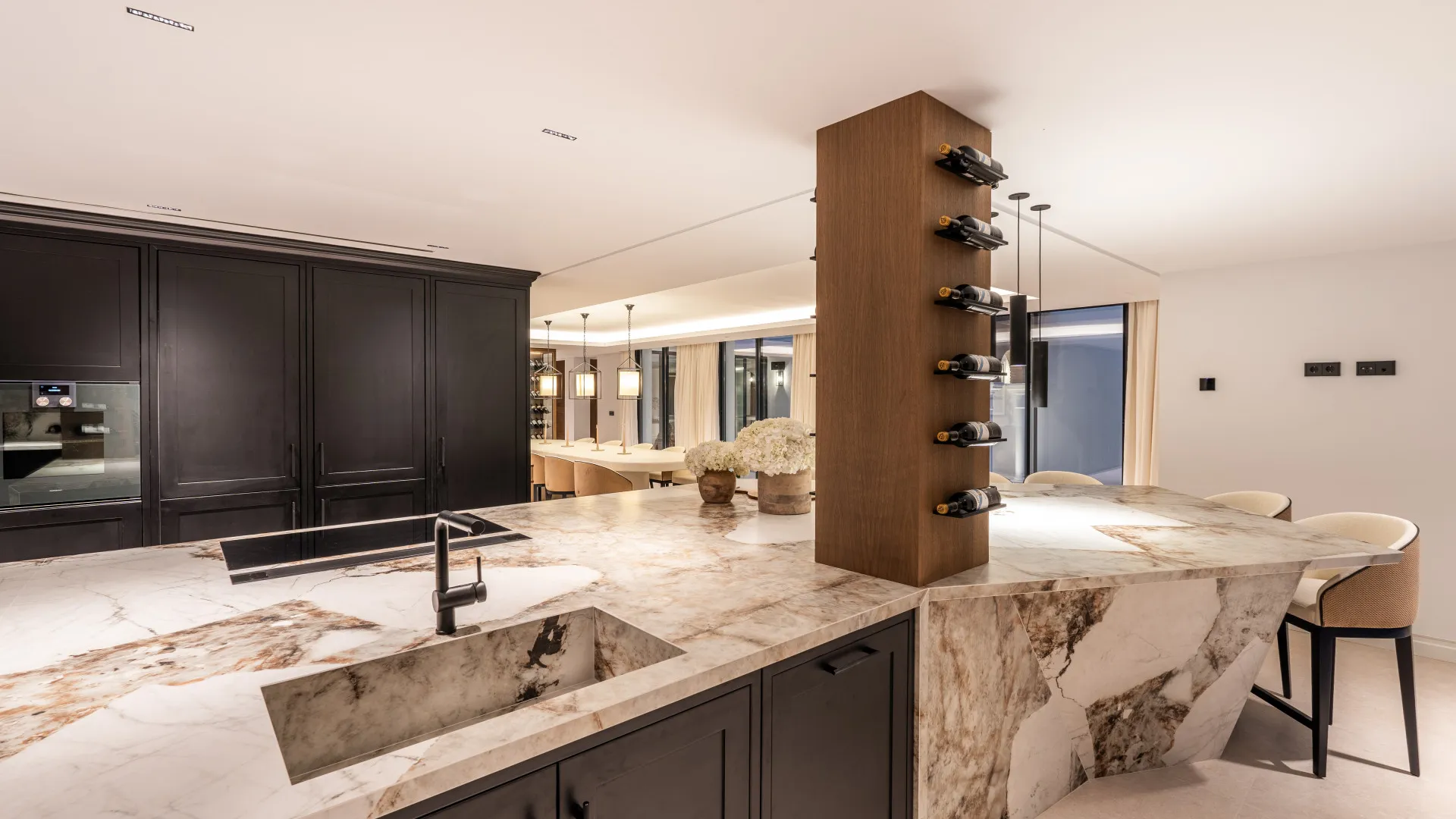 Nueva Andalucia, villa en venta con 5 dormitorios