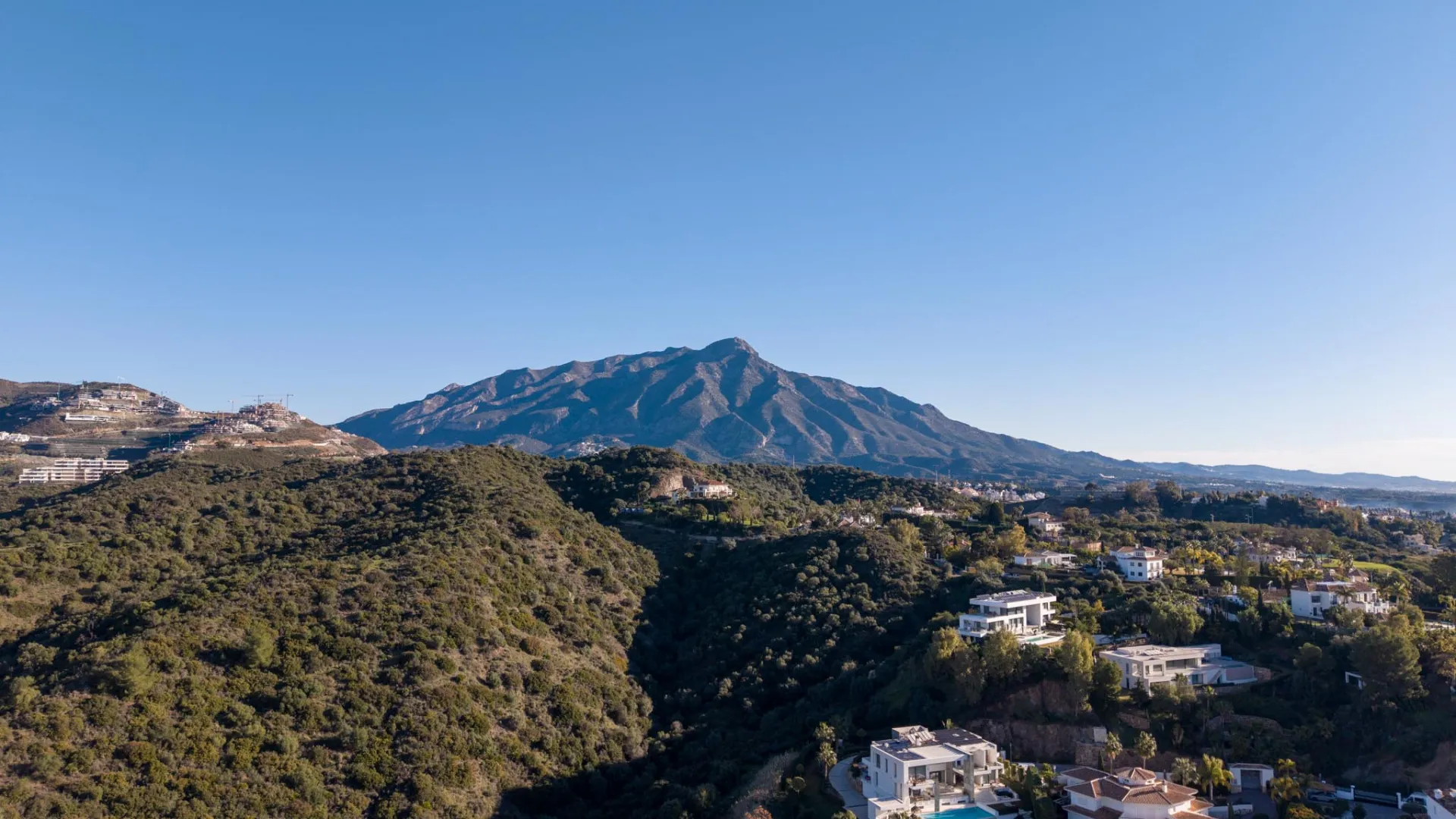 La Quinta, atico duplex en venta con 3 dormitorios