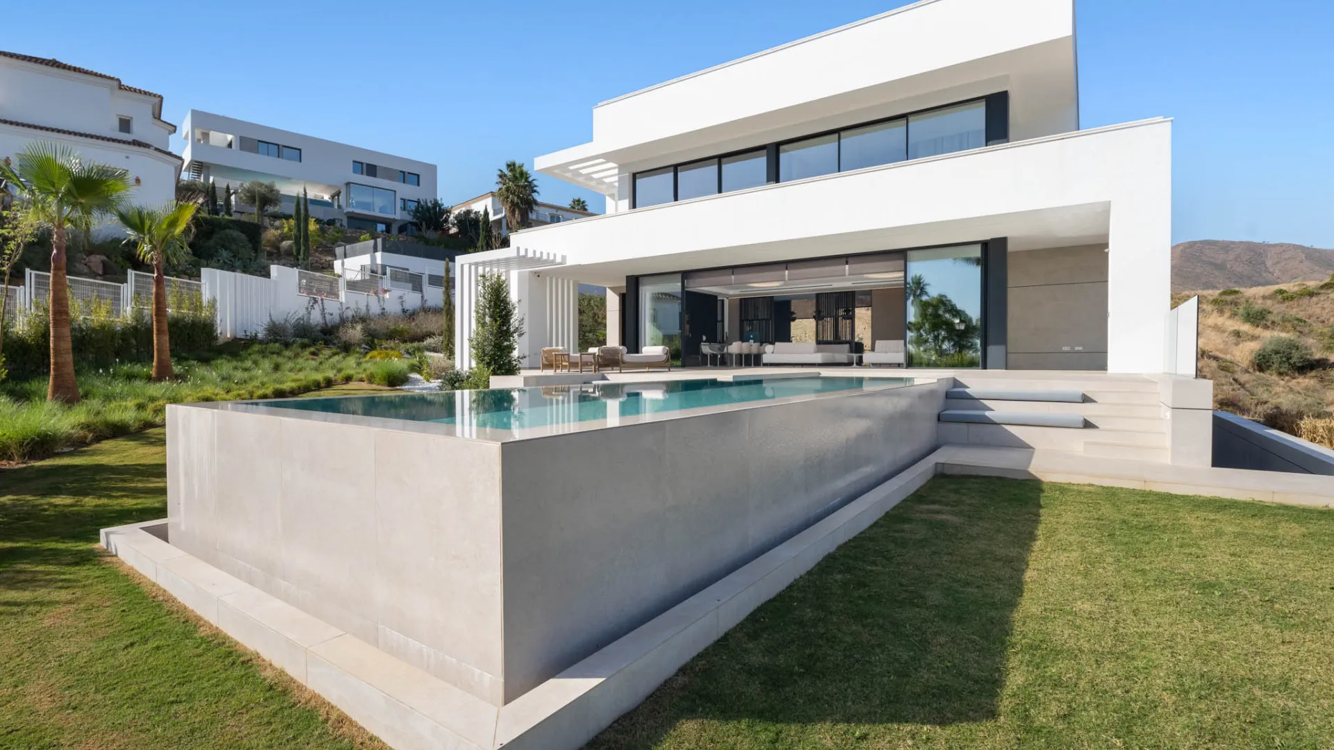 Villa in La Cala Golf Resort for sale