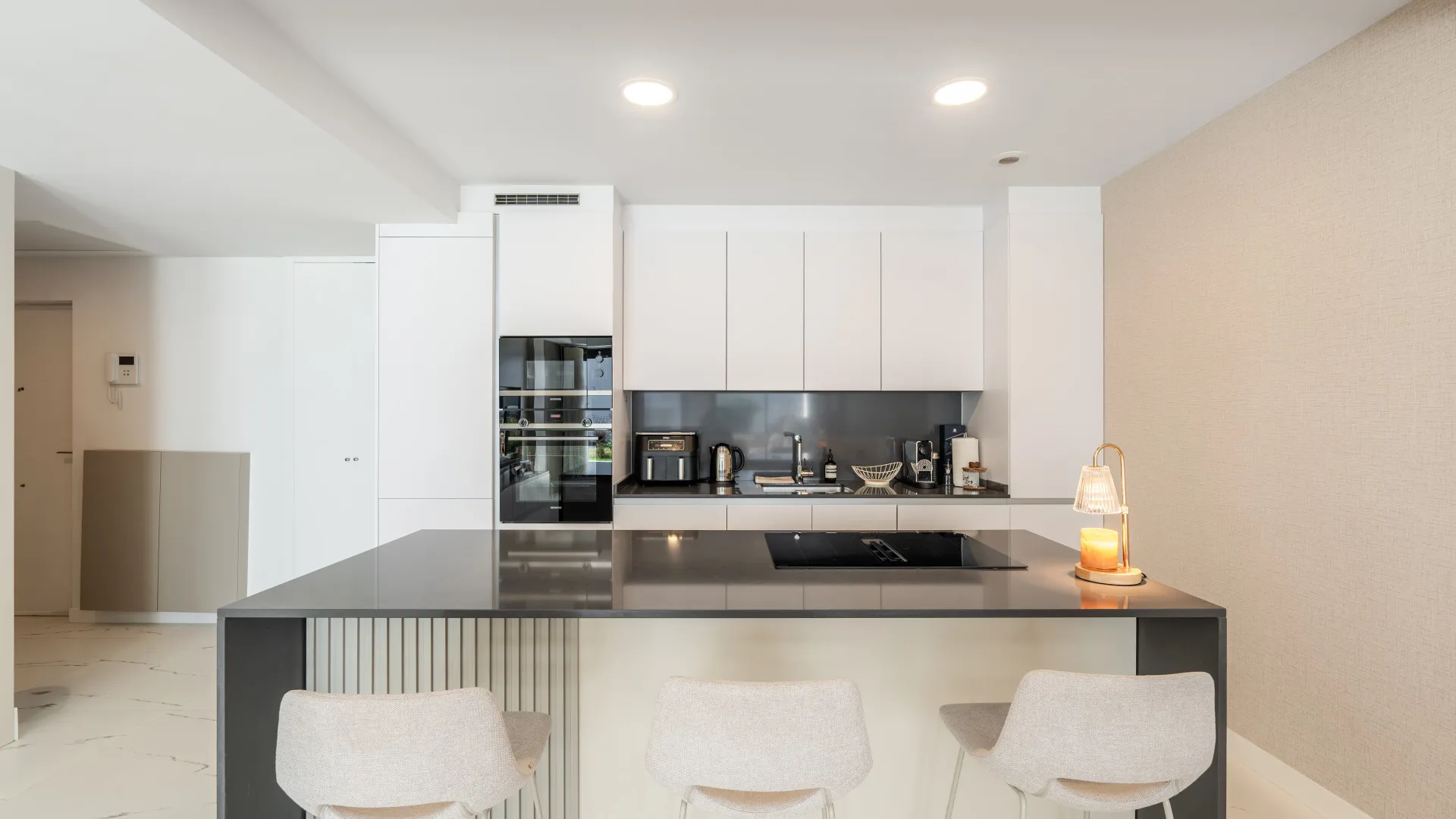 Ground floor apartment for sale in Azata Delmare