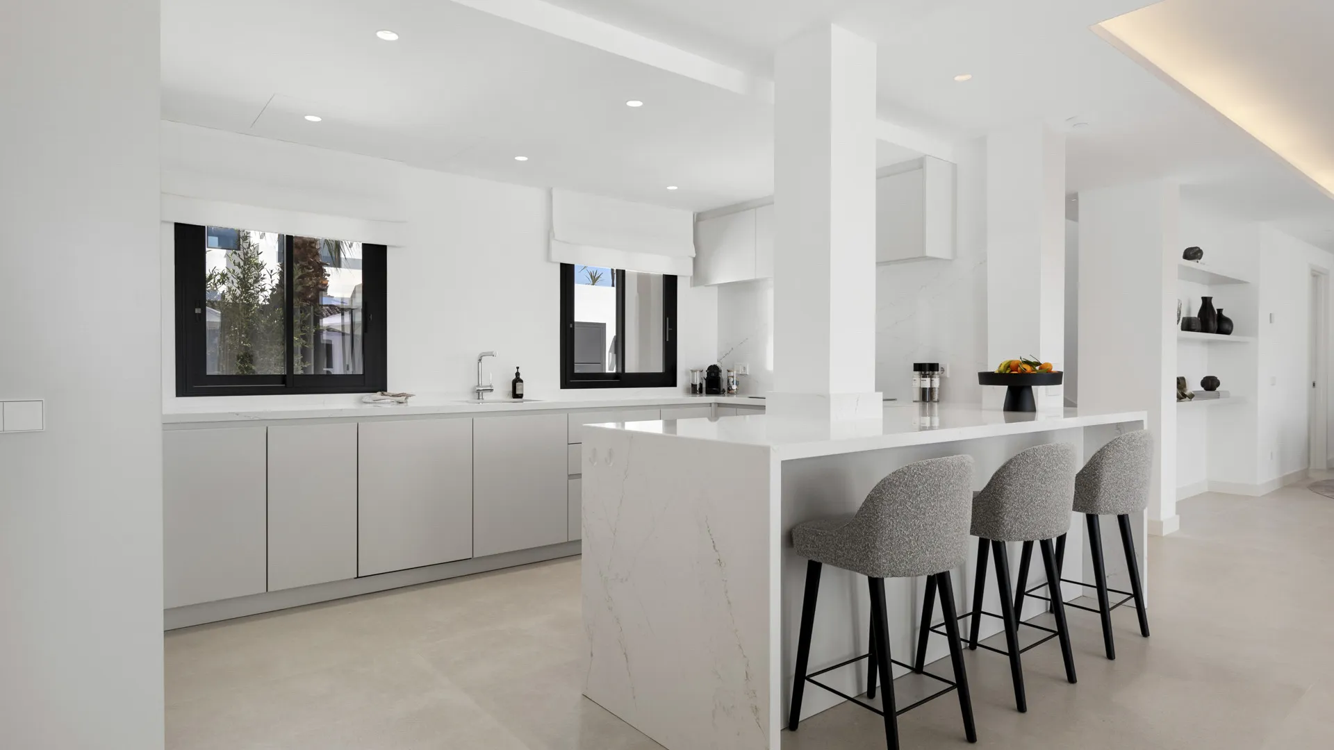 Villa a la venta con 5 dormitorios en El Rosario