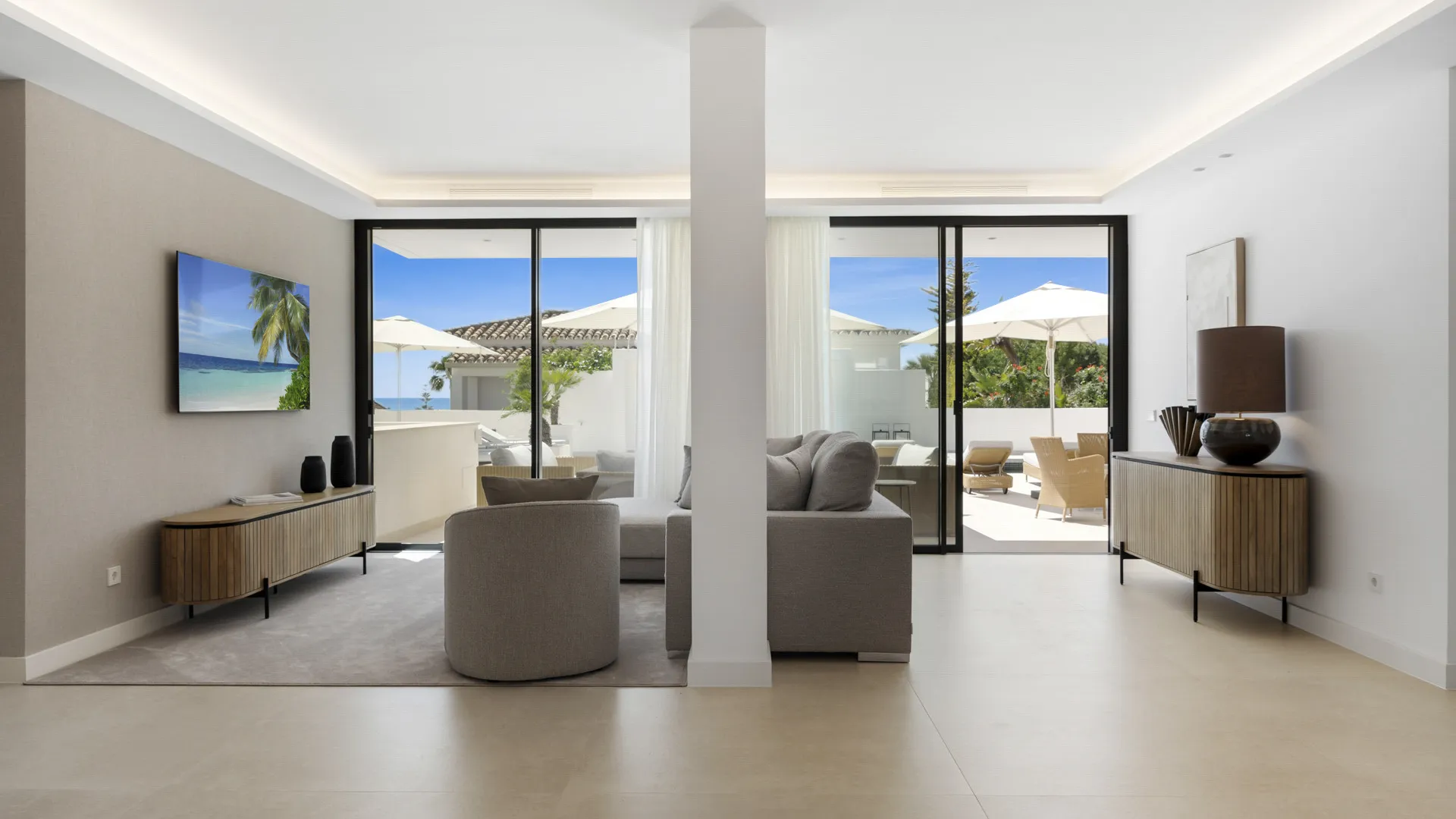 Villa a la venta con 5 dormitorios en El Rosario