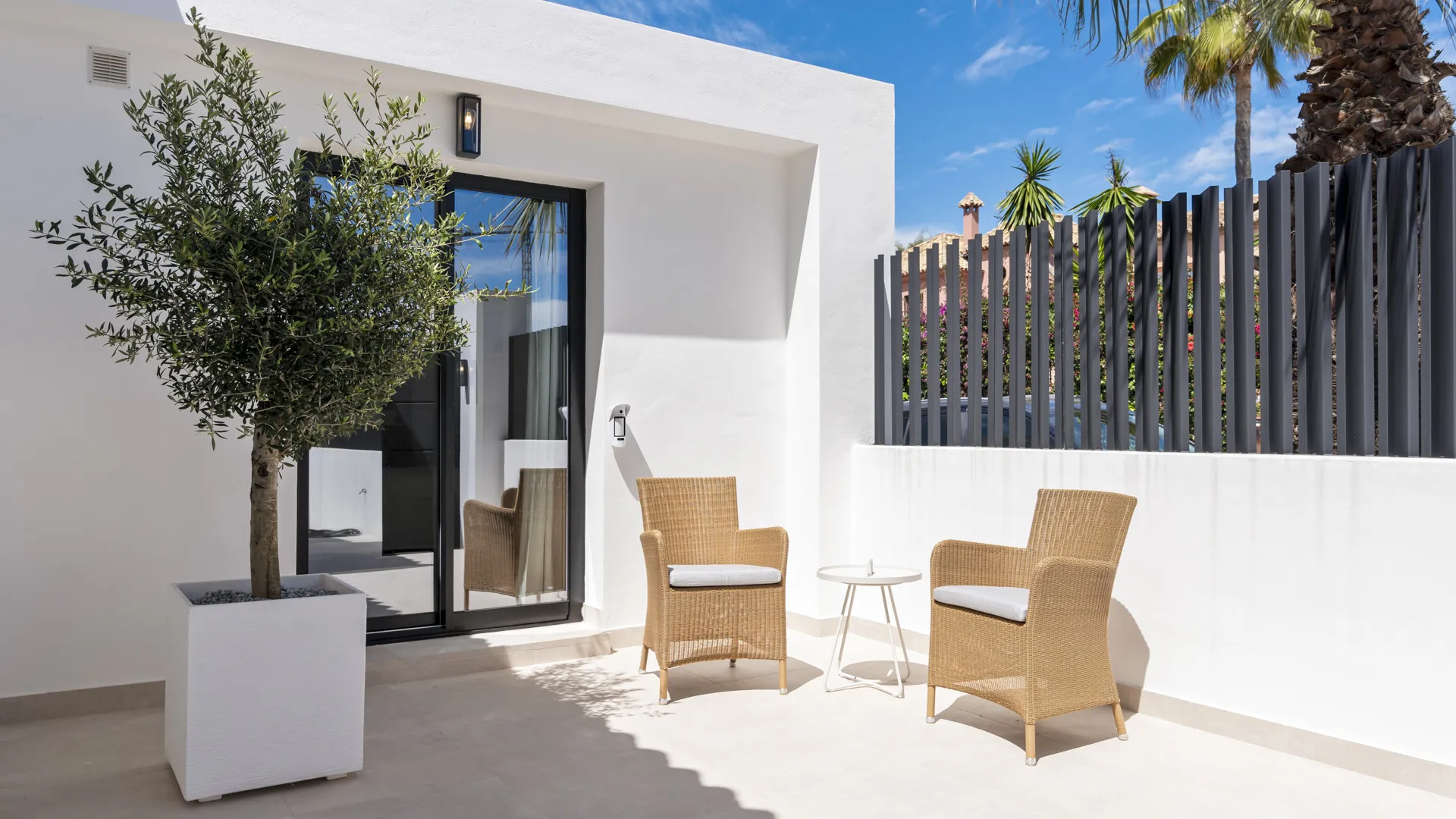 Villa a la venta con 5 dormitorios en El Rosario