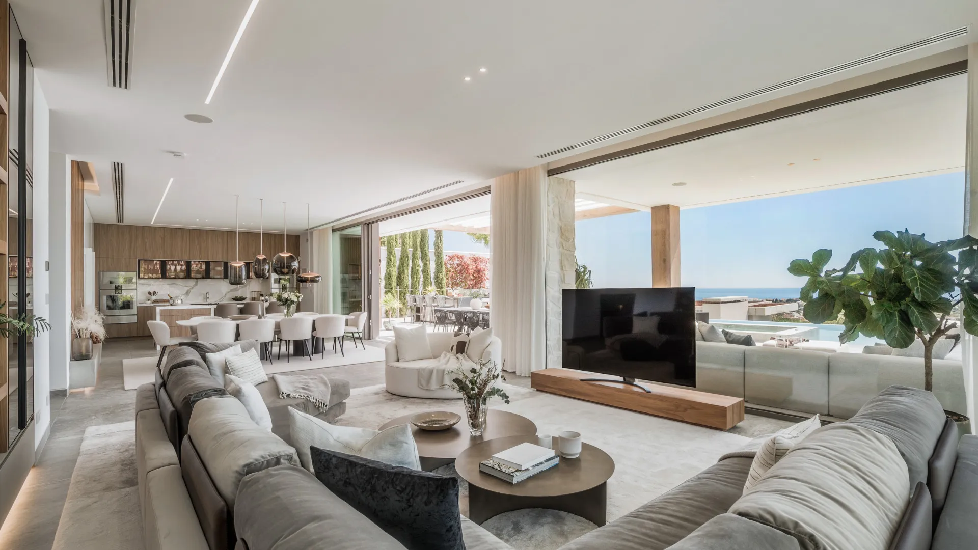 For sale villa with 6 bedrooms in The Hills
