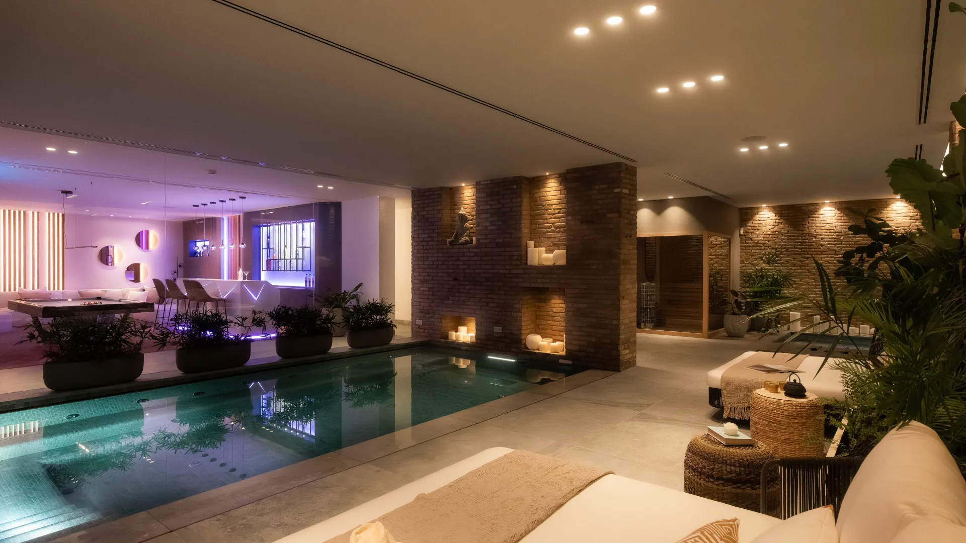For sale villa with 6 bedrooms in The Hills