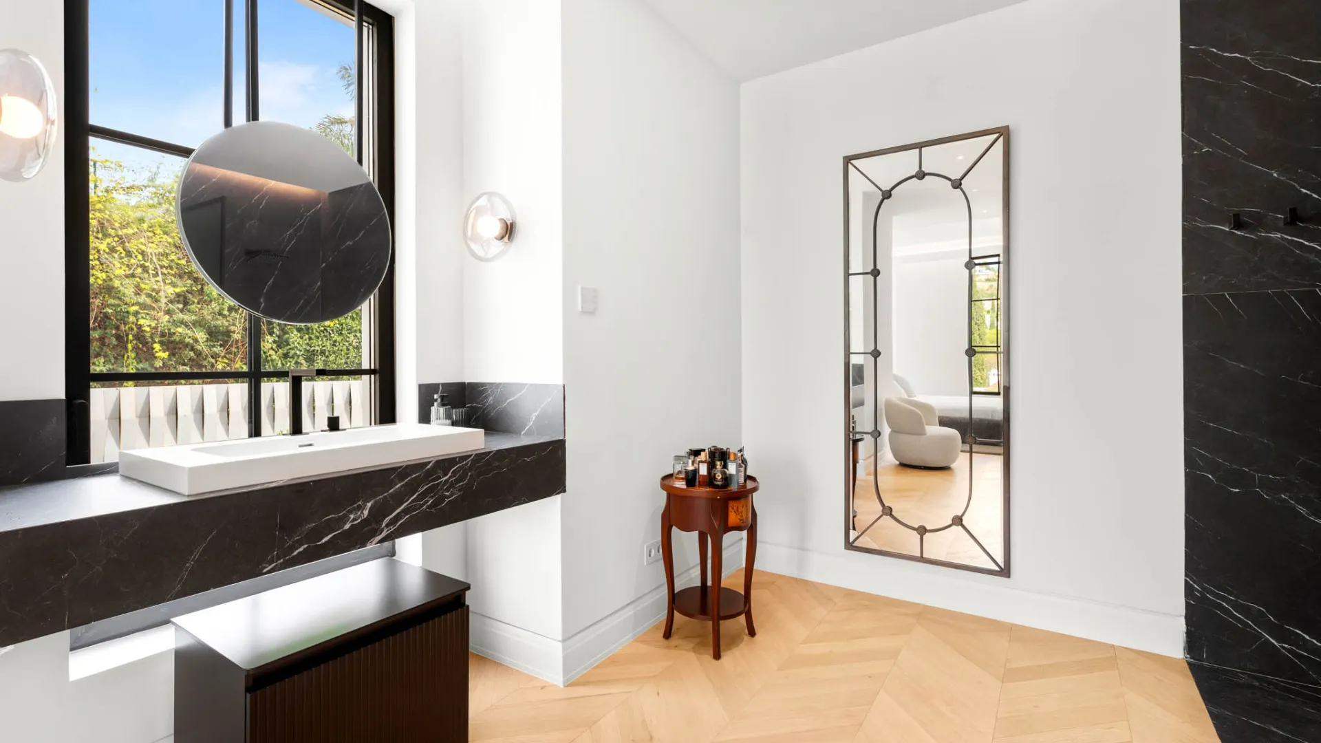 Se vende villa en Benahavis con 8 dormitorios