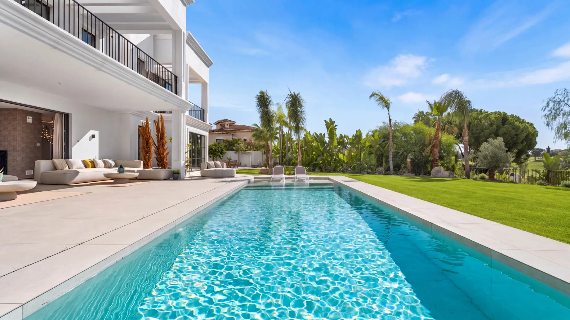 Se vende villa en Benahavis con 8 dormitorios