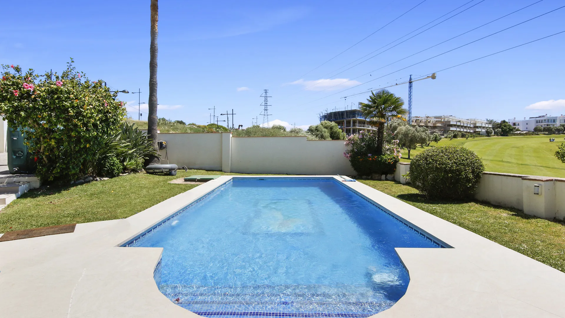 Villa a la venta en Estepona Golf de 3 dormitorios