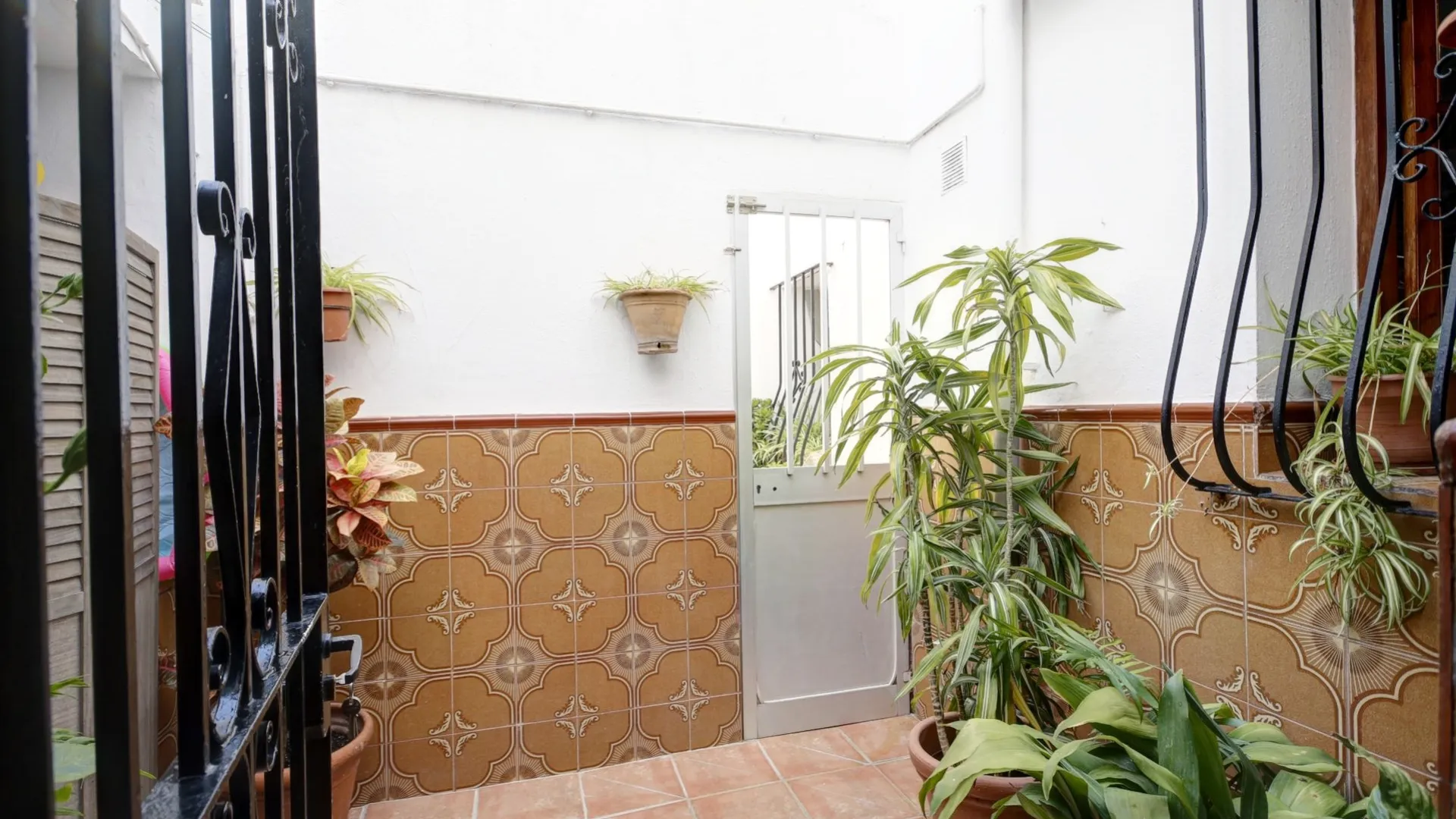 Adosado en venta en Estepona Casco Antiguo de 7 dormitorios