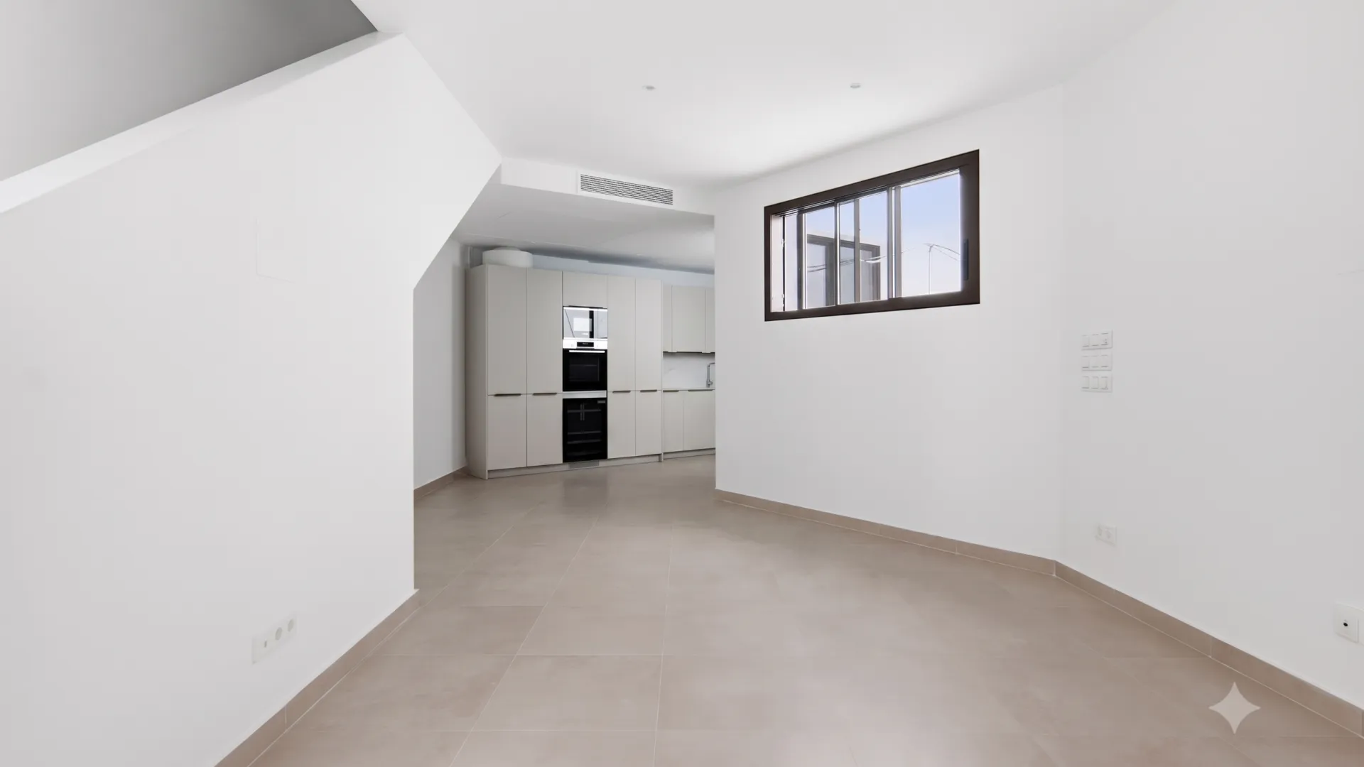 Se vende adosado con 3 dormitorios en Estepona Casco Antiguo