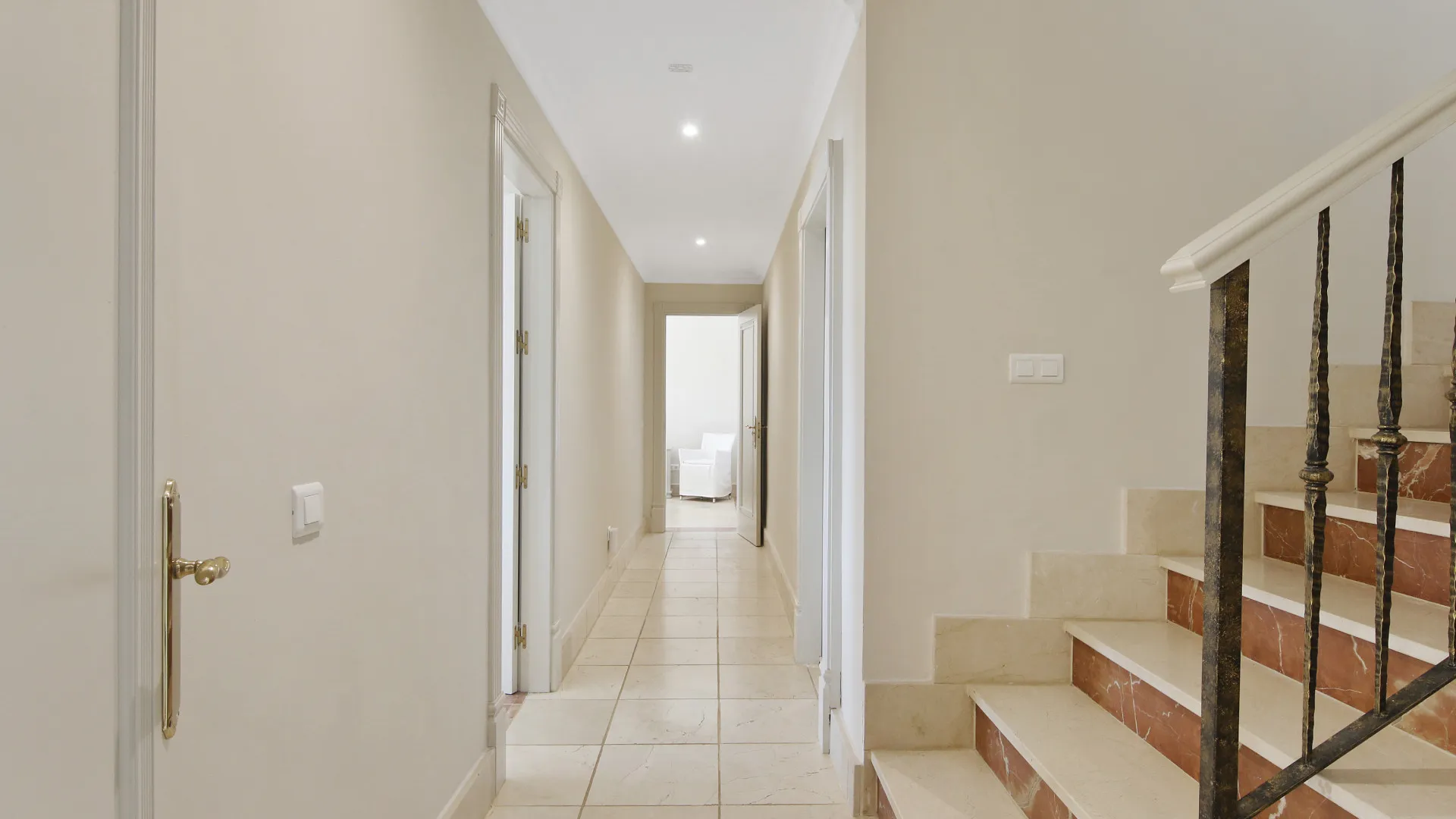 Se vende villa de 4 dormitorios en El Padron