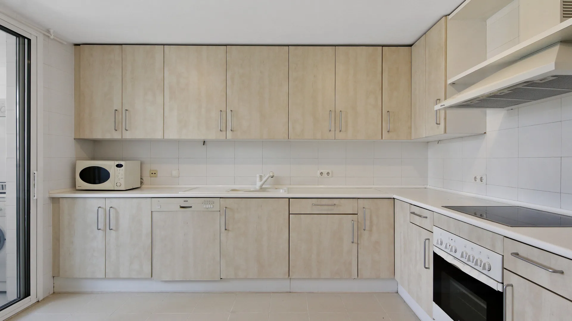 For sale town house with 3 bedrooms in Los Granados Playa