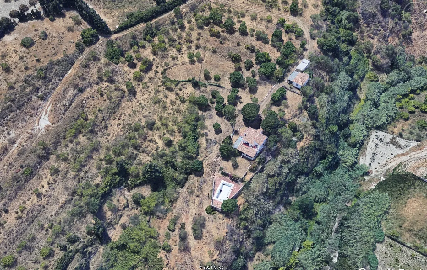 Estepona, finca en venta