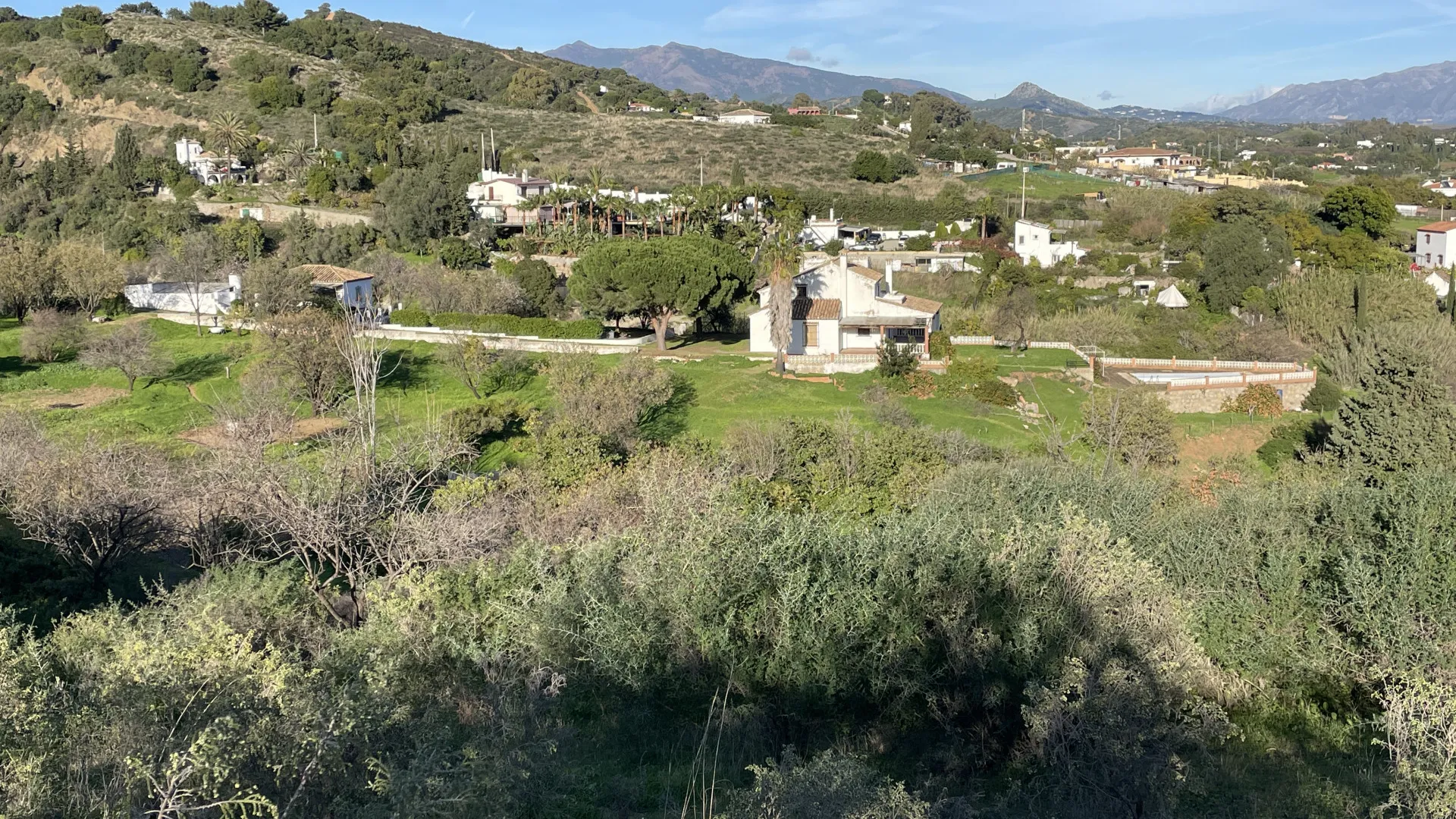 Estepona, finca en venta