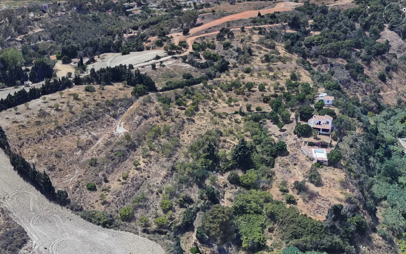 Estepona, finca en venta