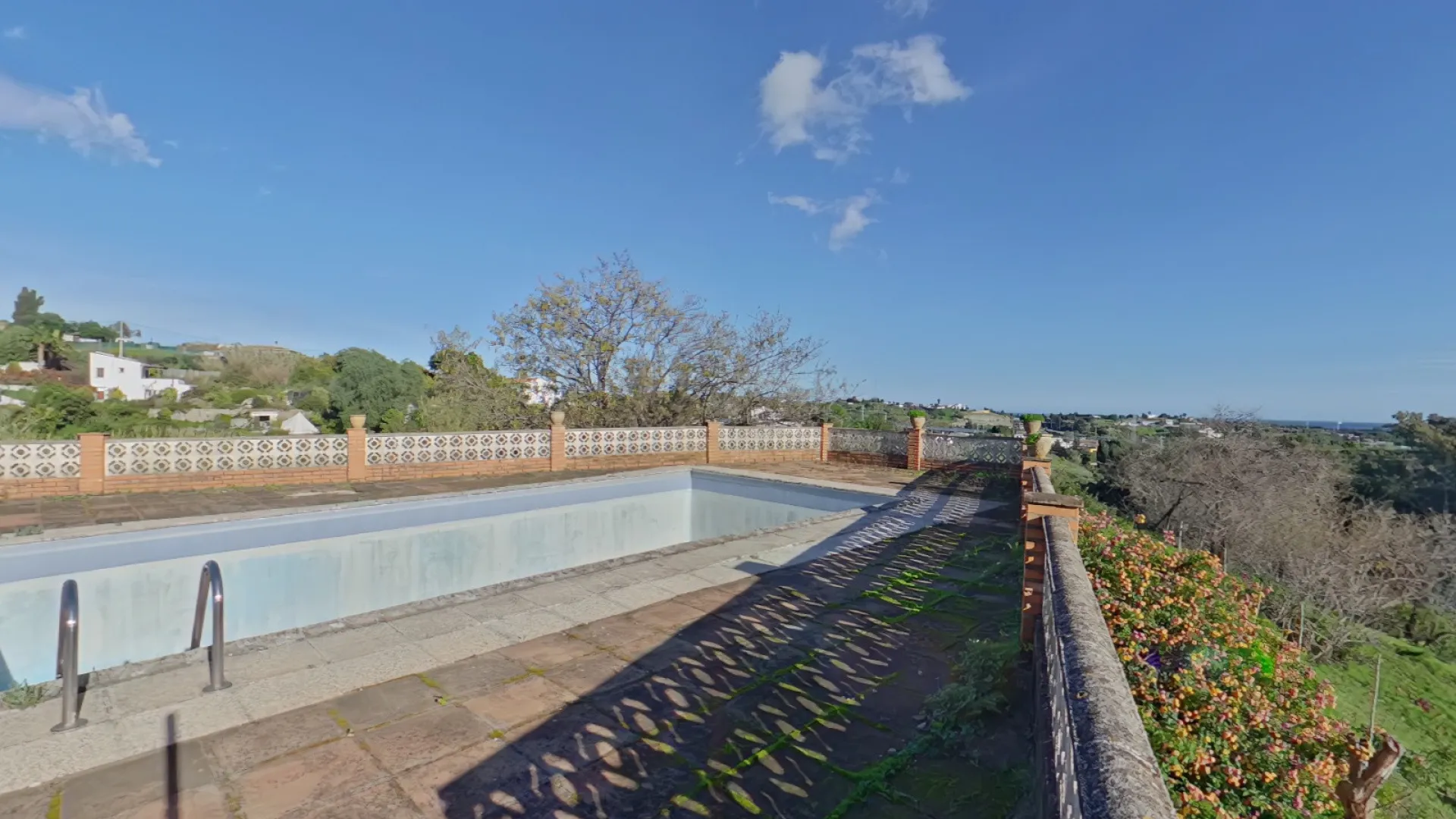 Estepona, finca en venta