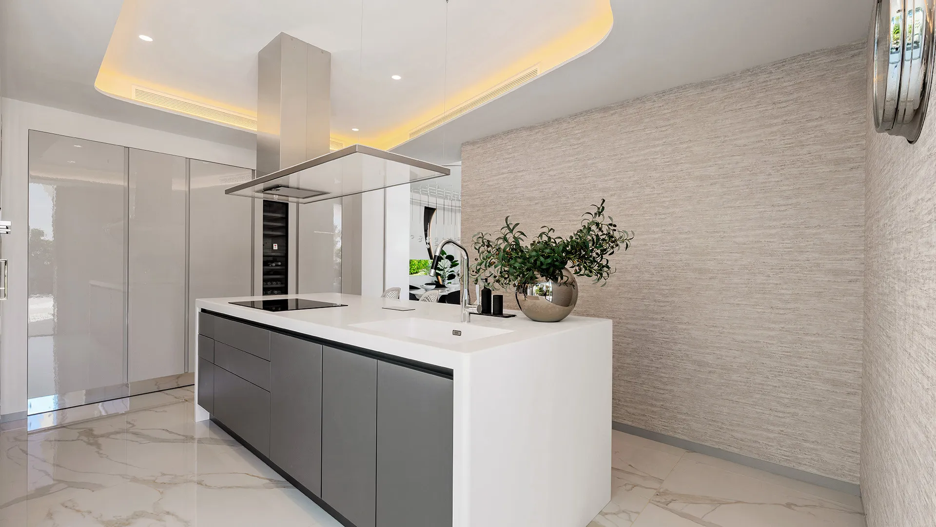 For sale villa in Los Monteros