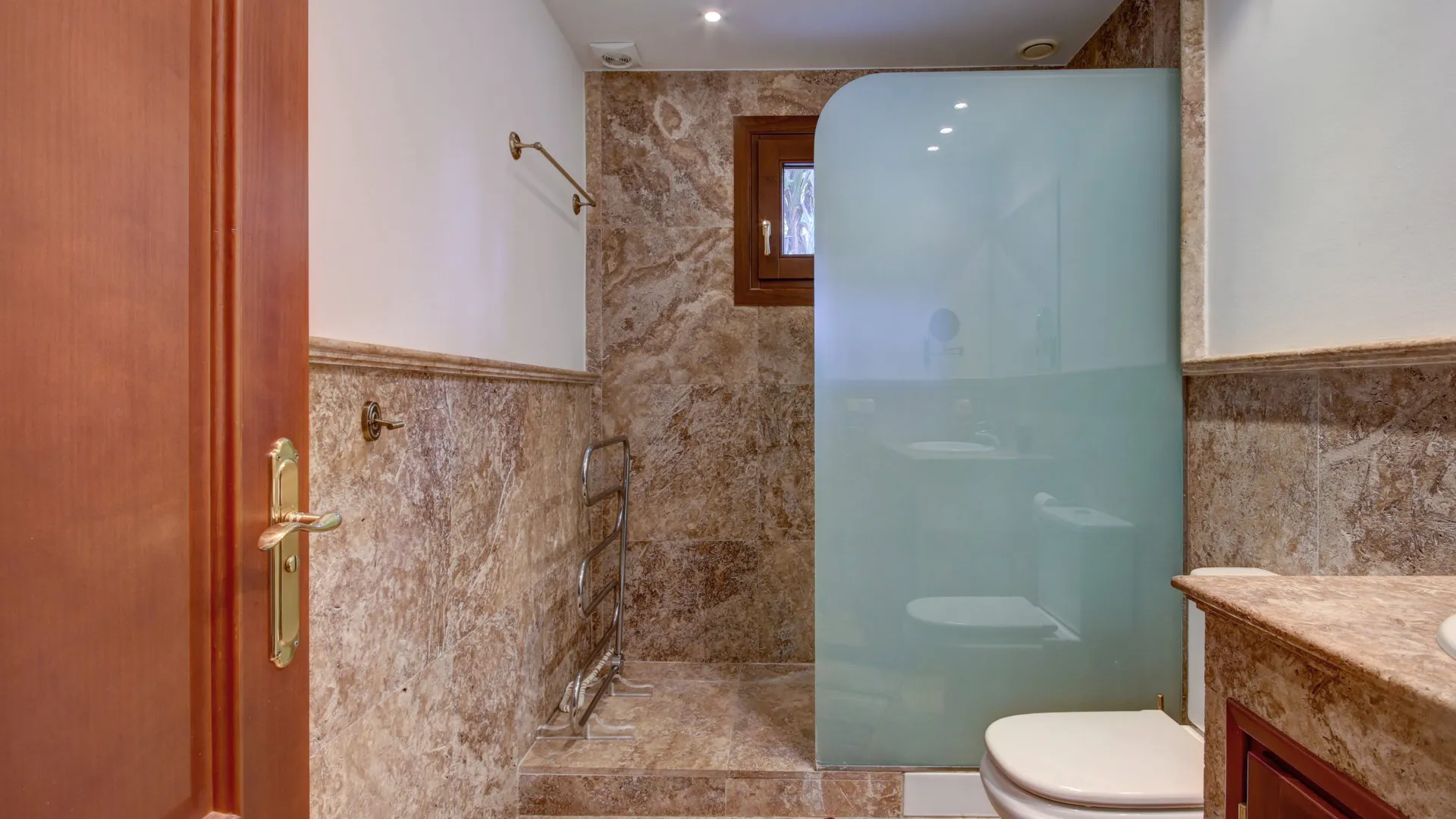 Buy villa in La Zagaleta