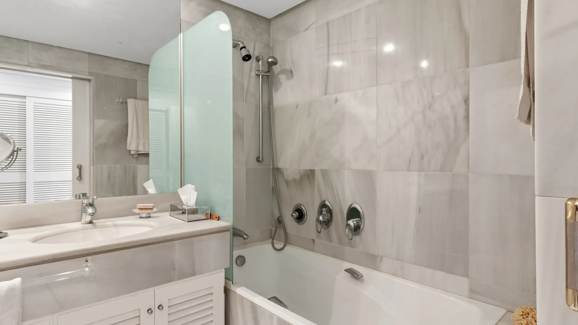 For sale 3 bedrooms apartment in Don Gonzalo
