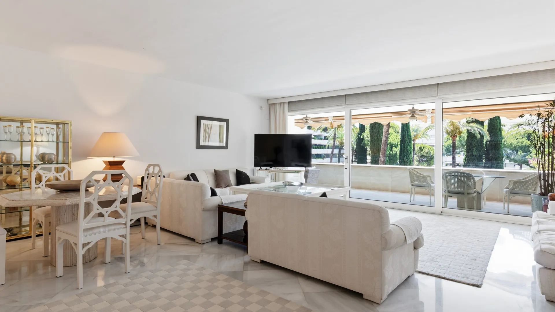 For sale 3 bedrooms apartment in Don Gonzalo