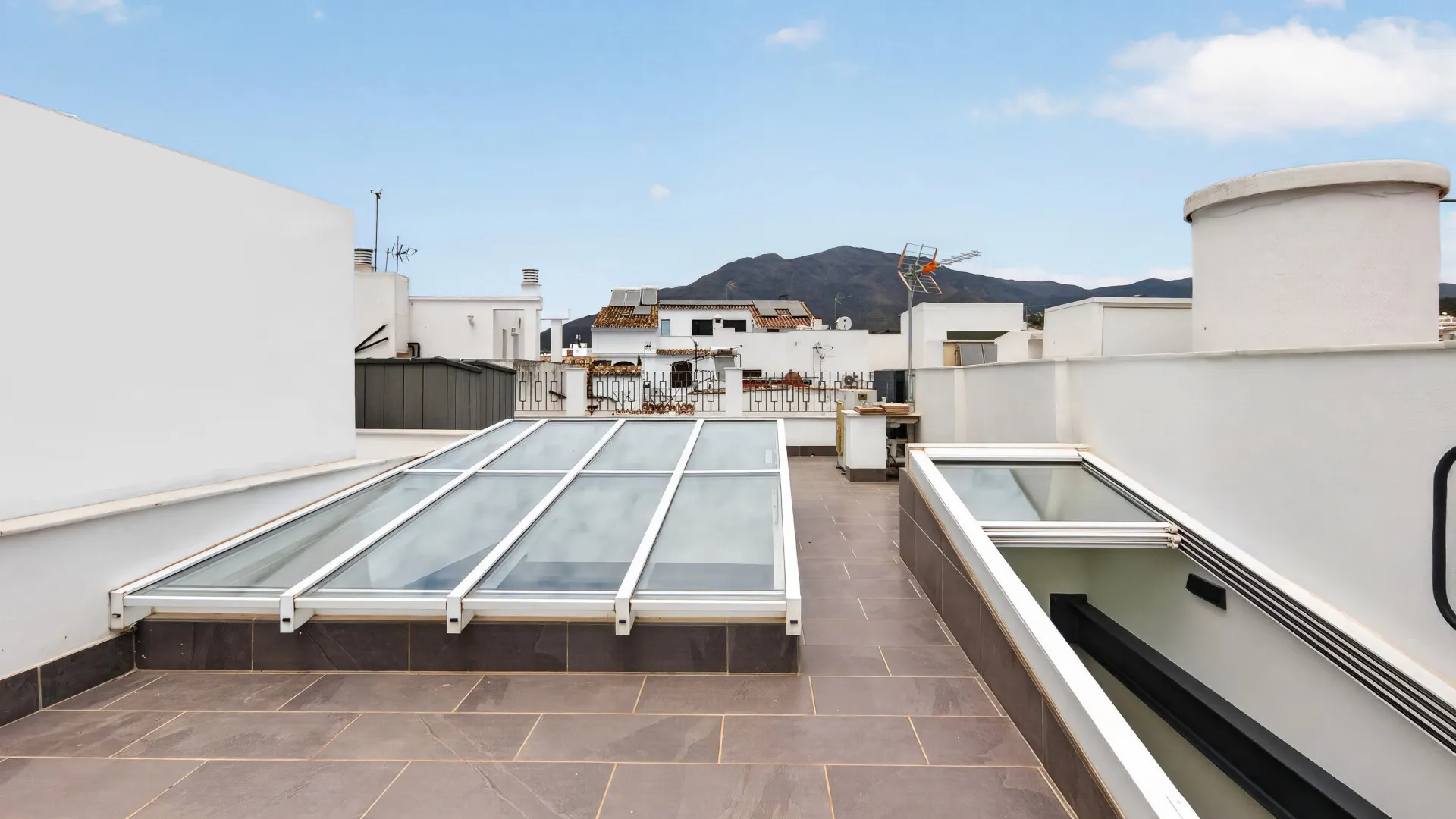 Adosado en venta en Estepona Casco Antiguo con 4 dormitorios