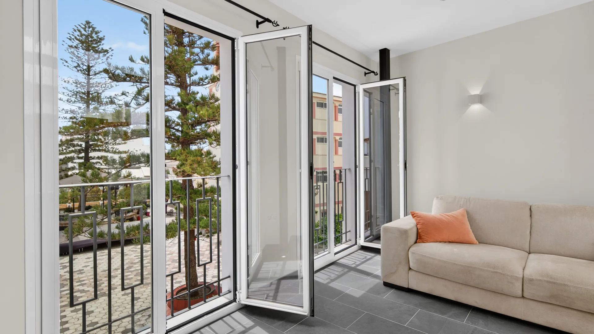 Adosado en venta en Estepona Casco Antiguo con 4 dormitorios