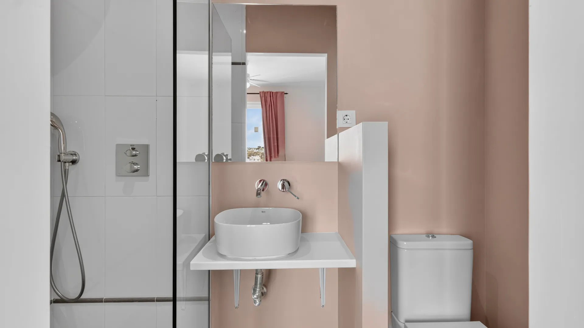 Adosado en venta en Estepona Casco Antiguo con 4 dormitorios