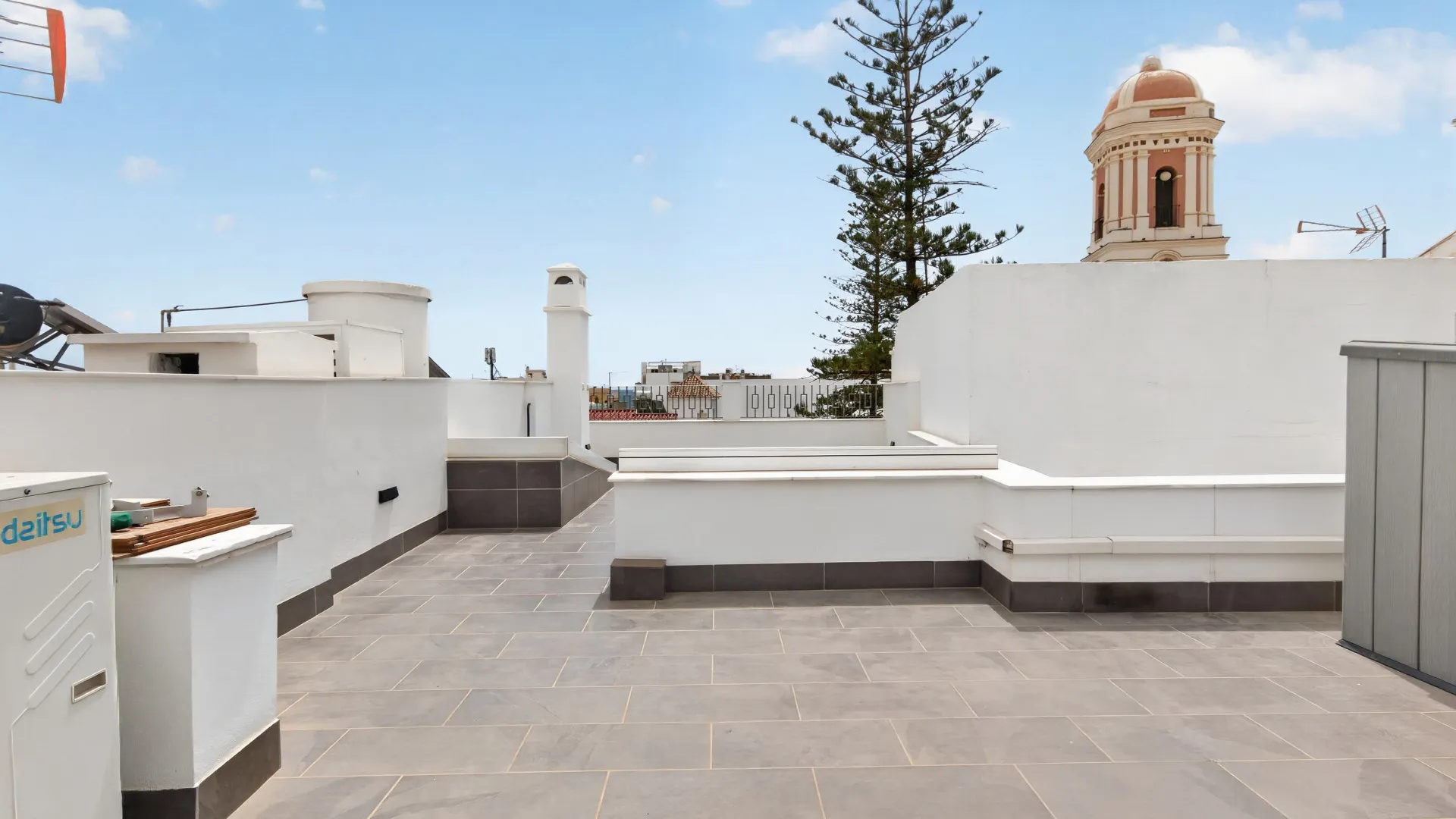 Adosado en venta en Estepona Casco Antiguo con 4 dormitorios