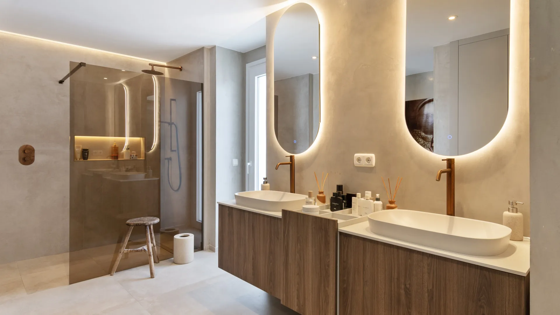 3 bedrooms duplex penthouse for sale in Alcazaba Beach
