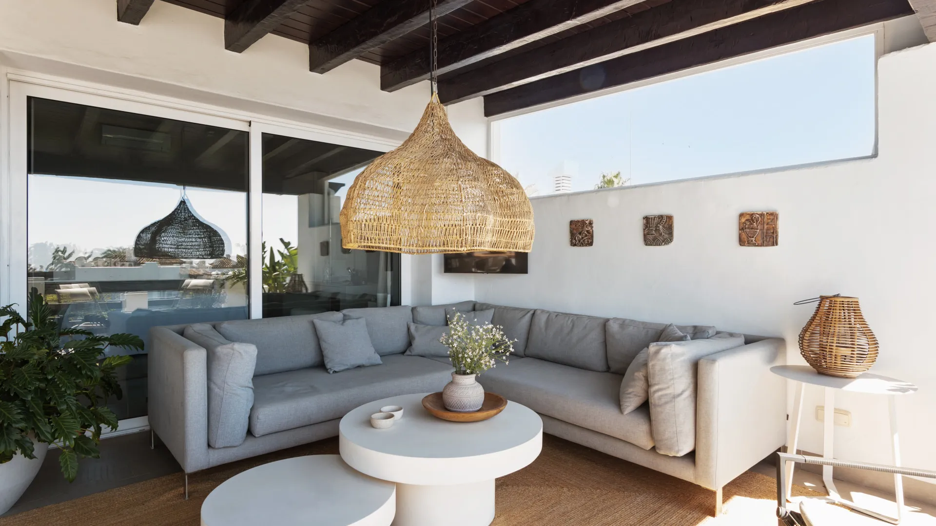 3 bedrooms duplex penthouse for sale in Alcazaba Beach