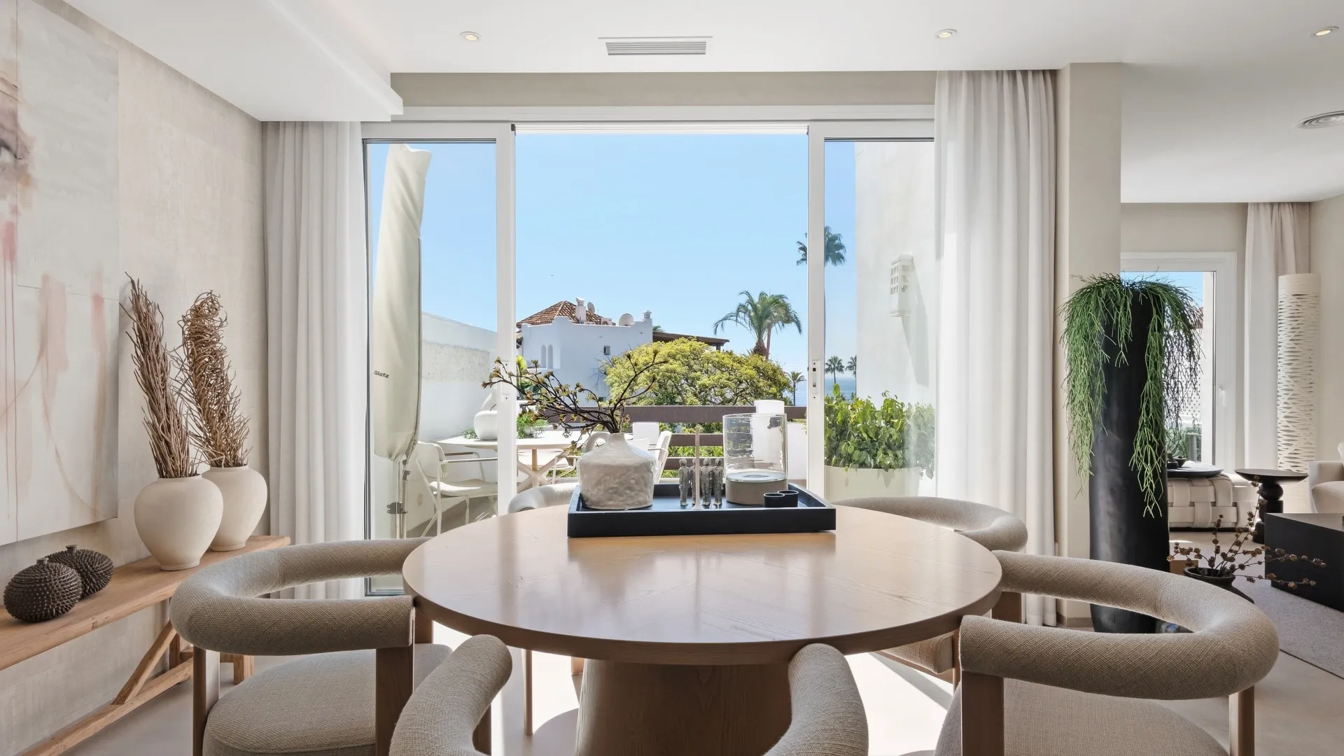 3 bedrooms duplex penthouse for sale in Alcazaba Beach